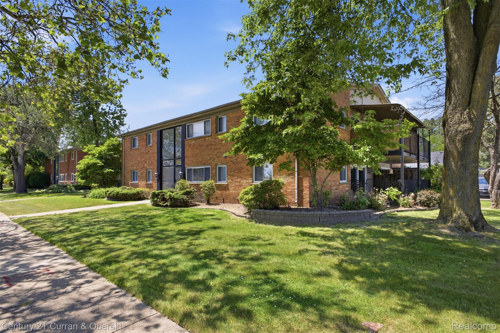 4715, Coolidge, #1, Royal Oak, Michigan, 48073