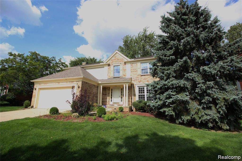 193, SAXON, Rochester Hills, Michigan, 48307