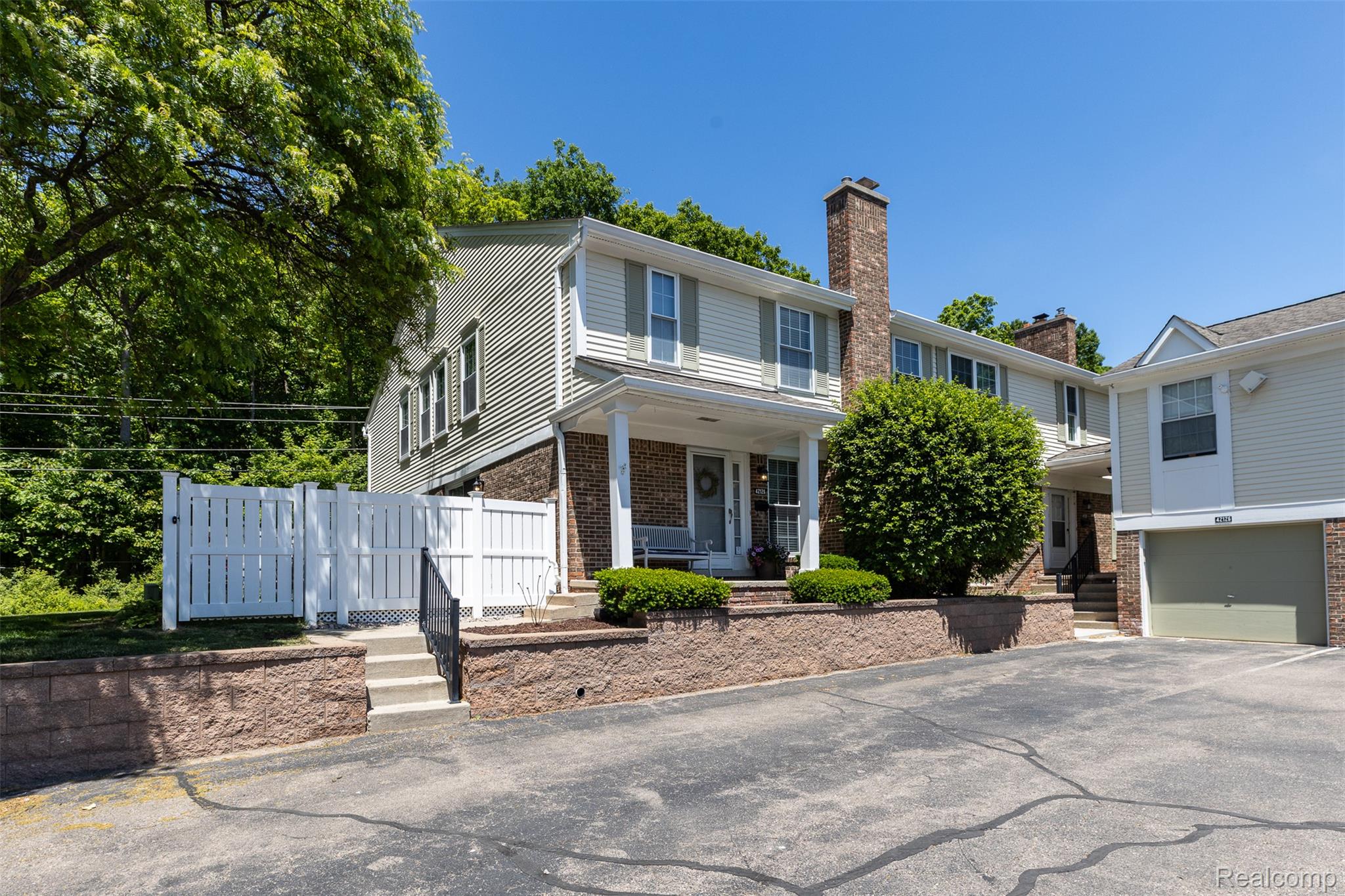 42126, Pellston, Northville, Michigan, 48167