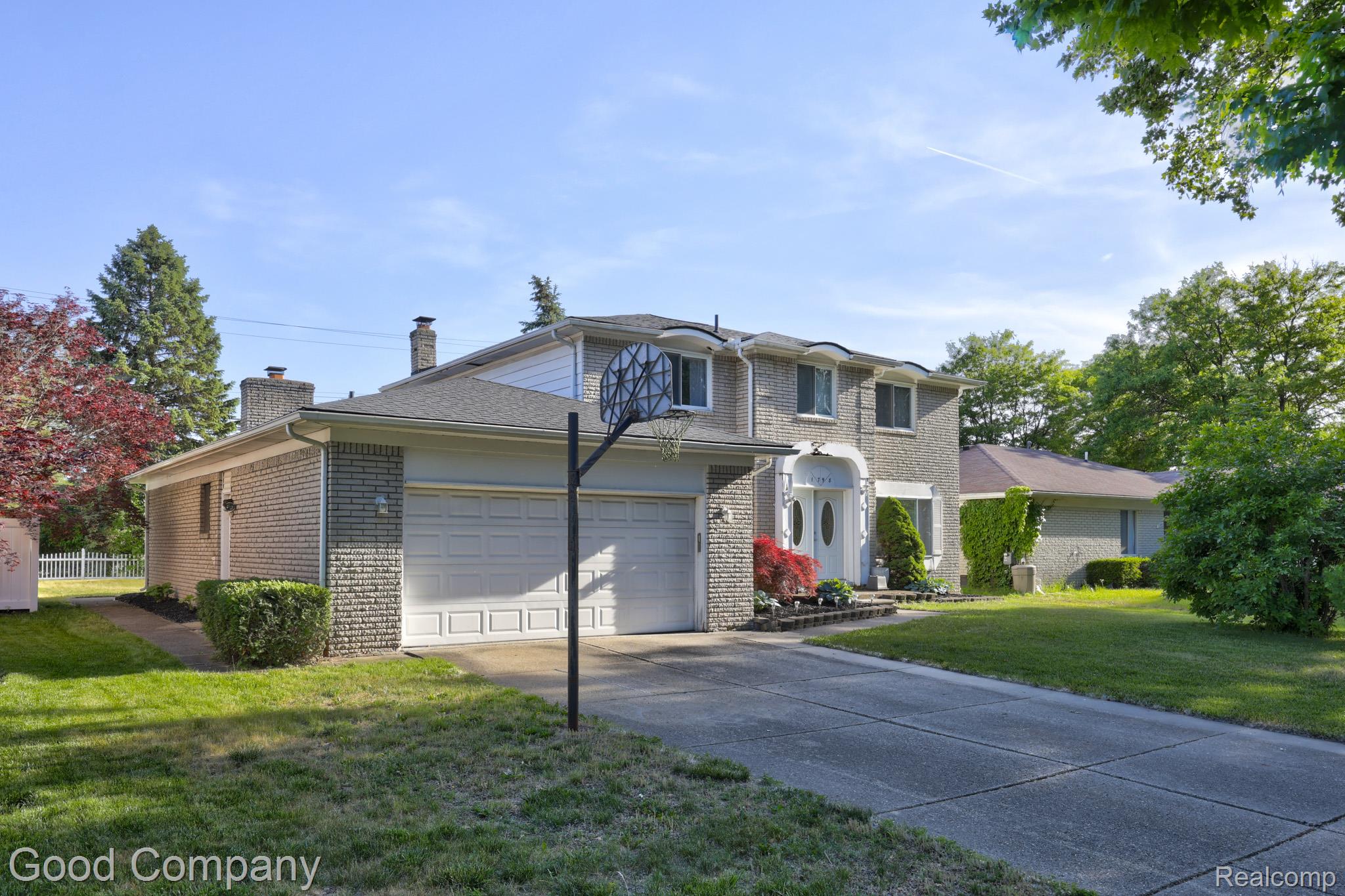 1798, Wilmet, Troy, Michigan, 48085