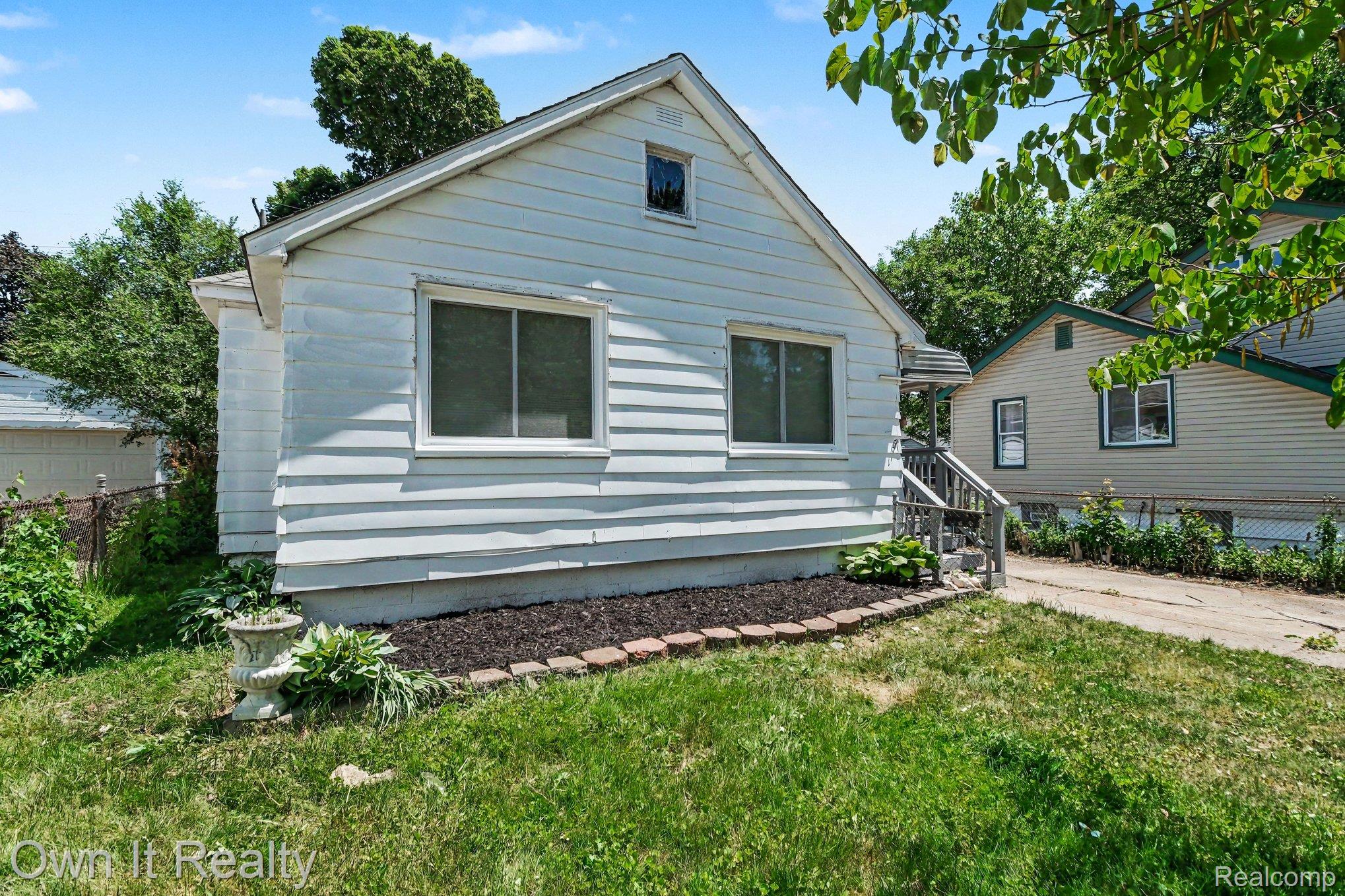 23432, Couzens, Hazel Park, Michigan, 48030