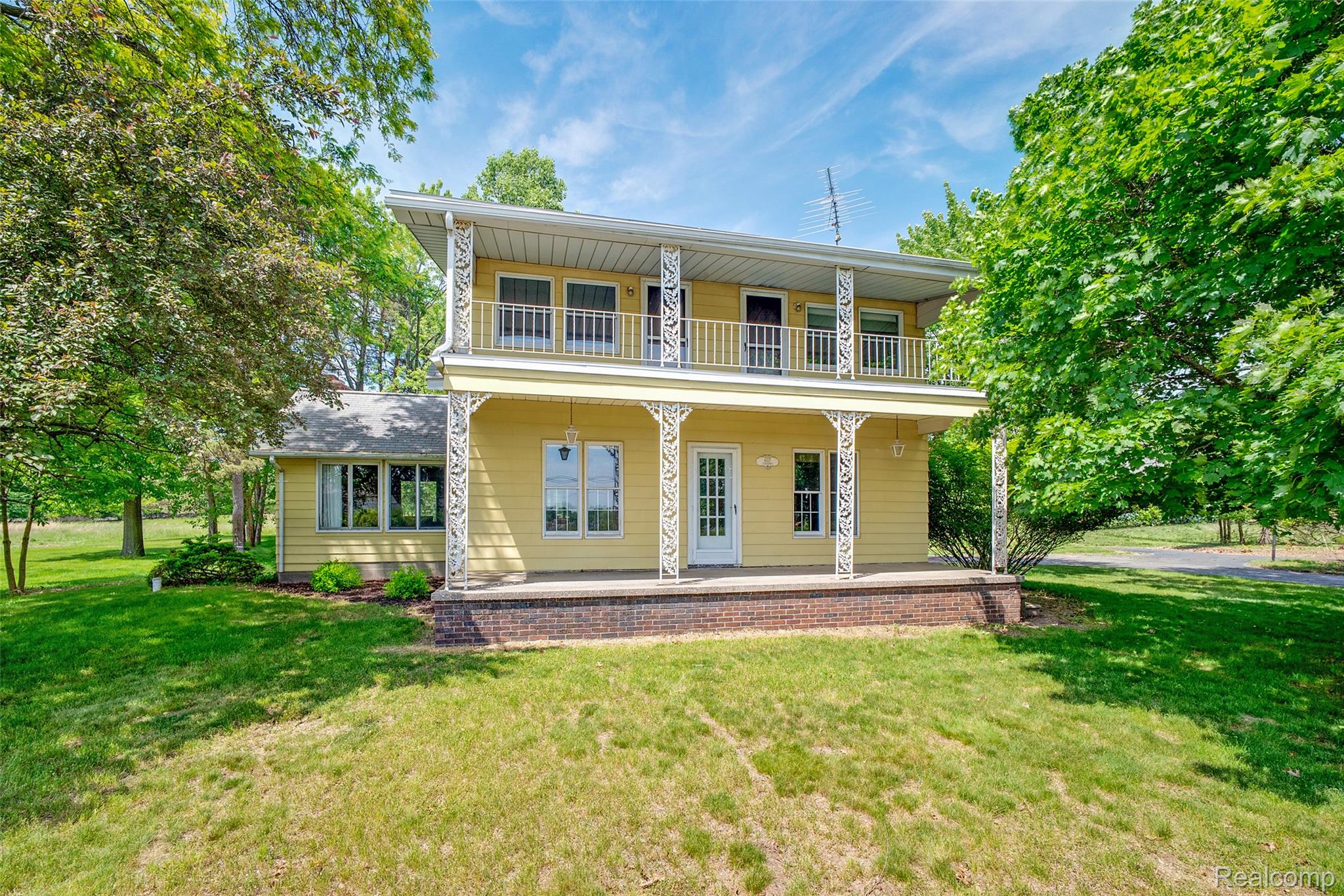 607, King, Corunna, Michigan, 48817