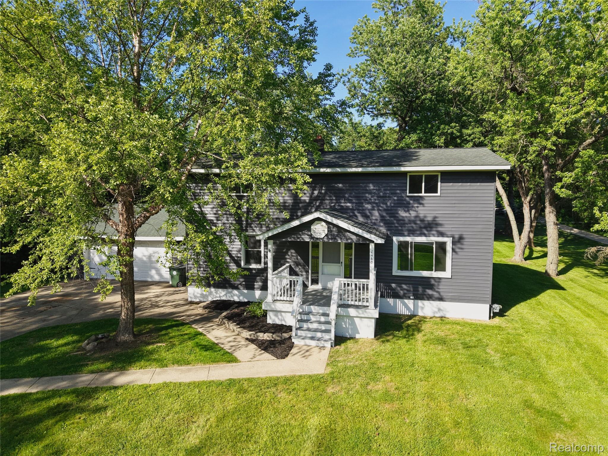 1460, Silverbell, Lake Orion, Michigan, 48359