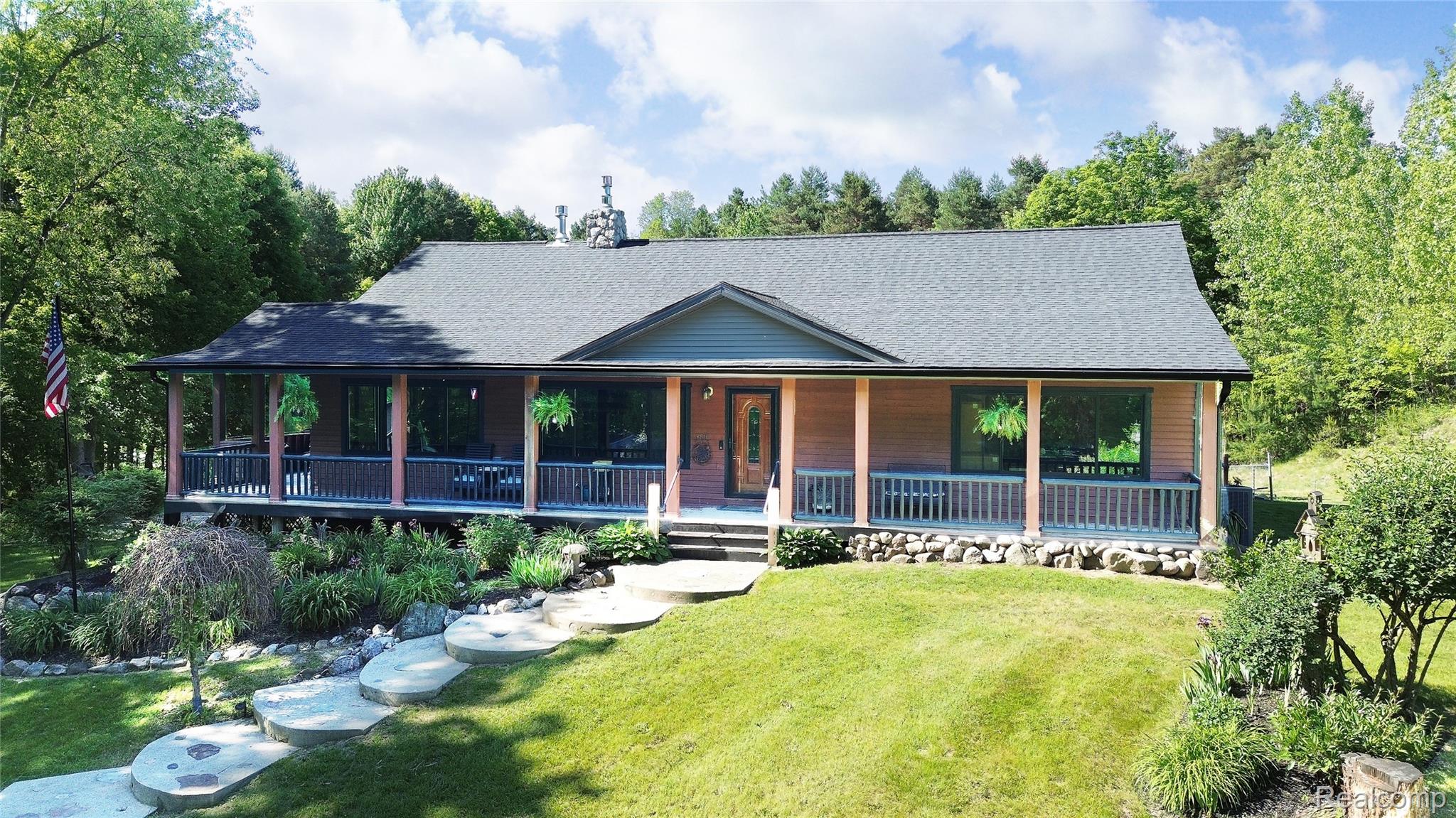 5298, Clear Lake, North Branch, Michigan, 48461
