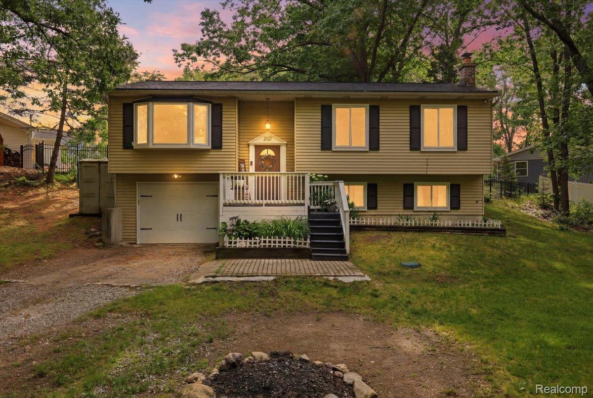 2021, Ardsley, Ortonville, Michigan, 48462