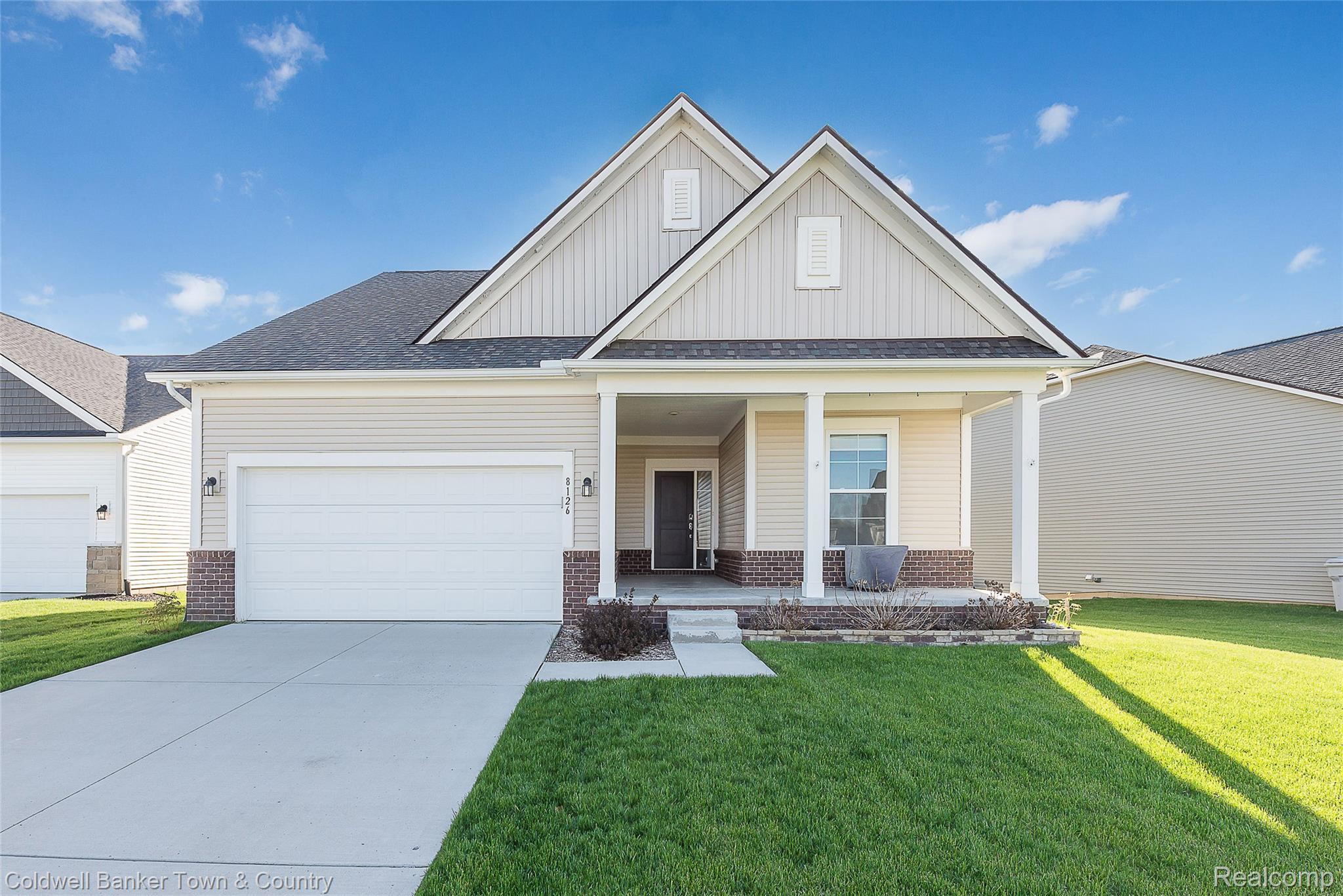 8126, Carston, Brighton, Michigan, 48116