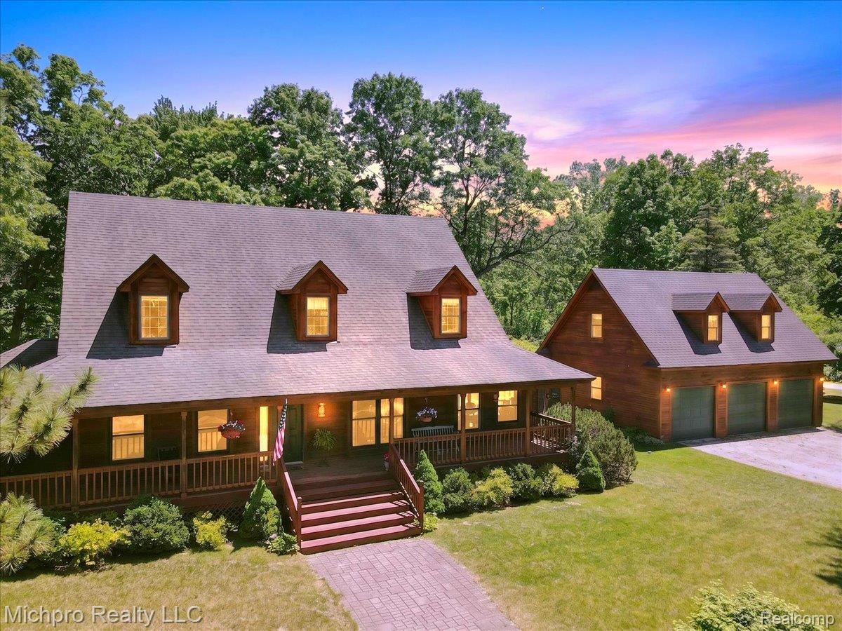 670, Green Creek, Oxford, Michigan, 48371