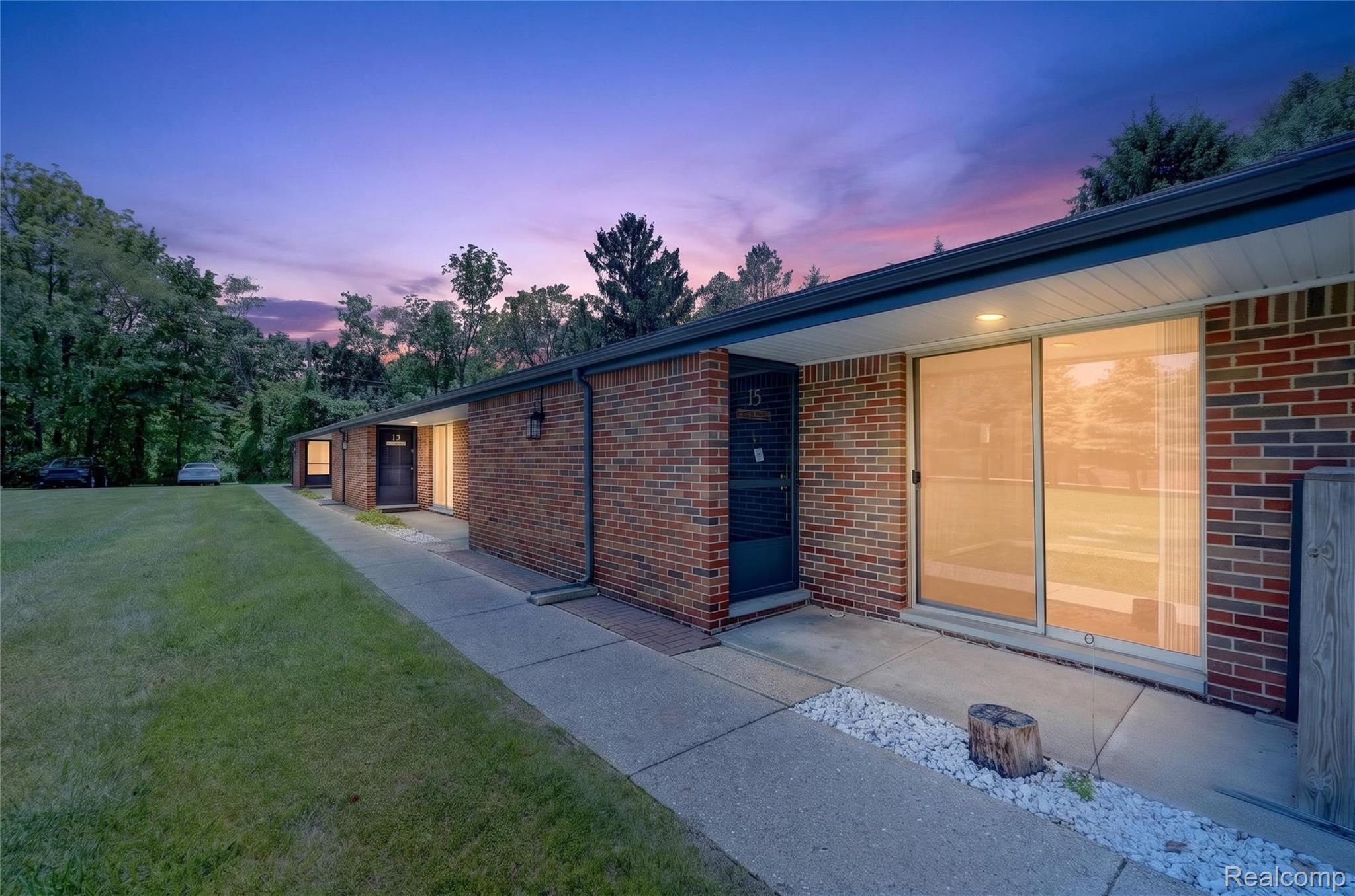 48770, Shelby Road, #15, Shelby Twp, Michigan, 48317