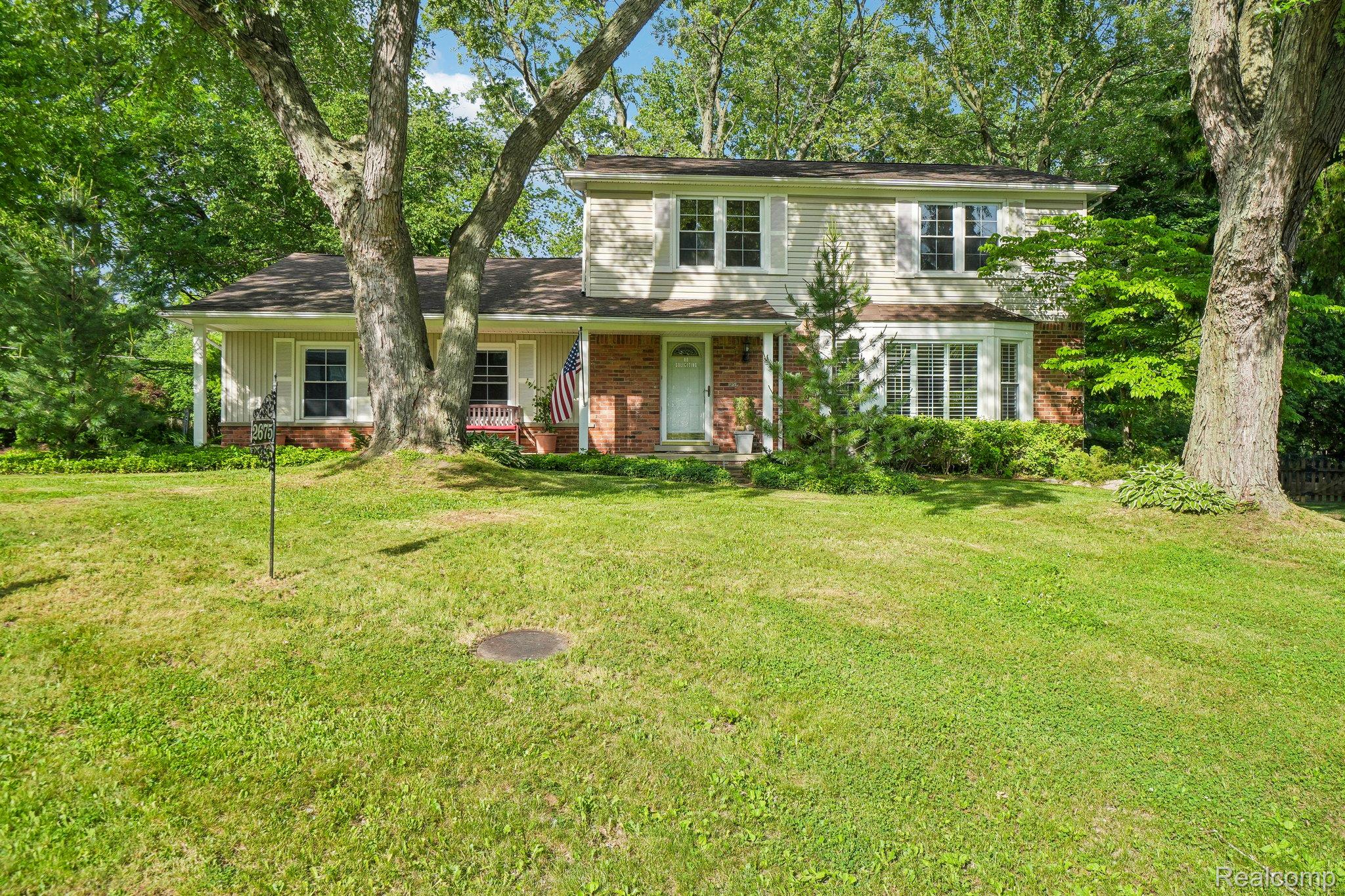 2675, Douglas, Bloomfield Hills, Michigan, 48304