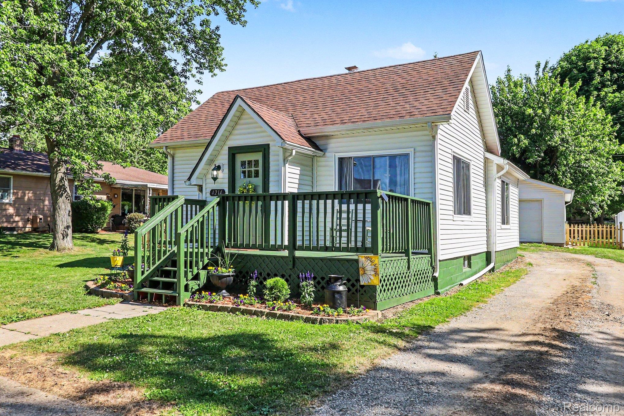 4214, Mill, North Branch, Michigan, 48461