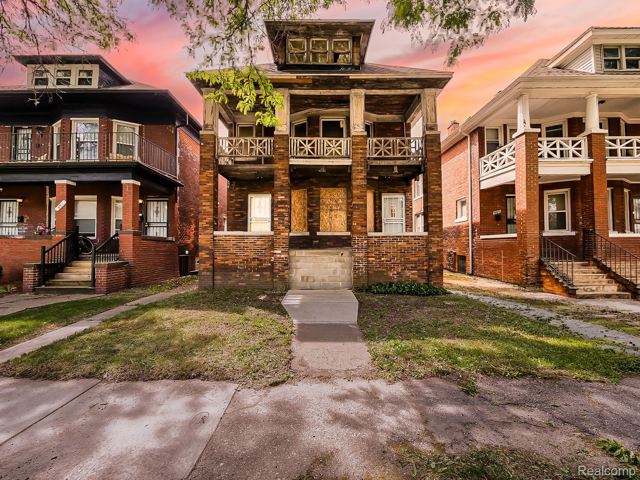 895, Blaine, Detroit, Michigan, 48202