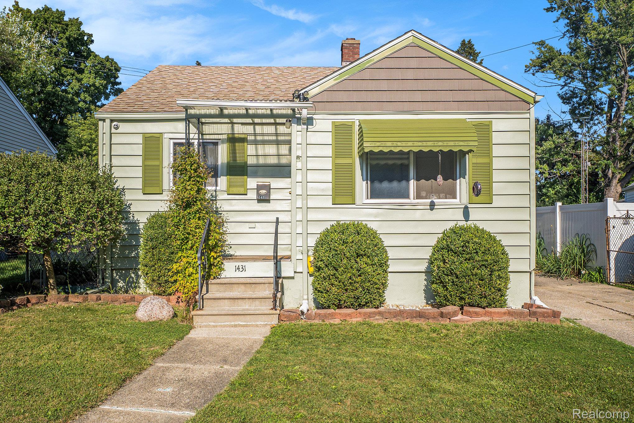 1431, Irene, Flint, Michigan, 48503