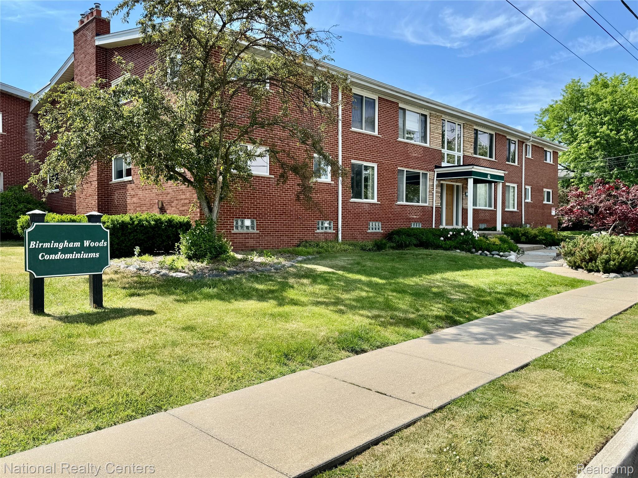 361, Eton, #5, Birmingham, Michigan, 48009