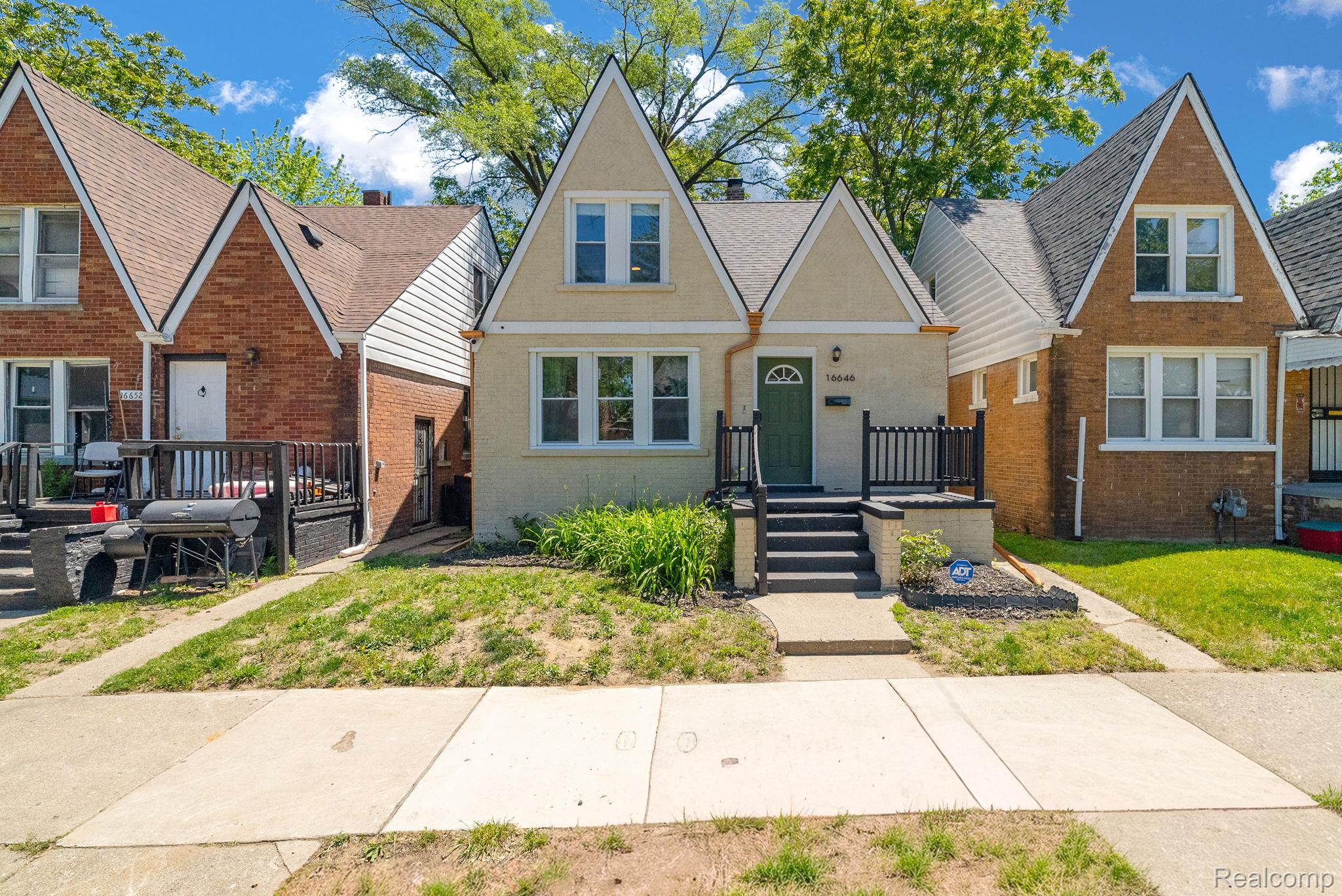 16646, Turner, Detroit, Michigan, 48221