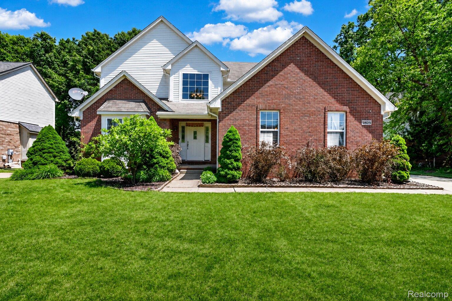 2825, Long Meadow, Rochester Hills, Michigan, 48307