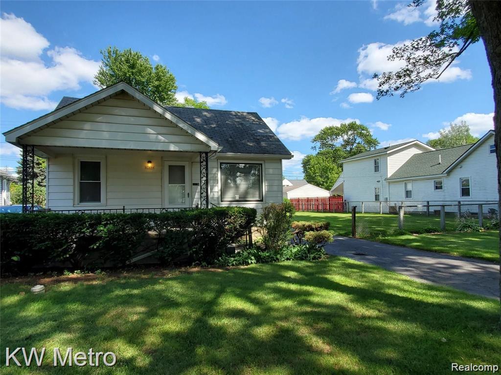 27096, Hampden, Madison Heights, Michigan, 48071