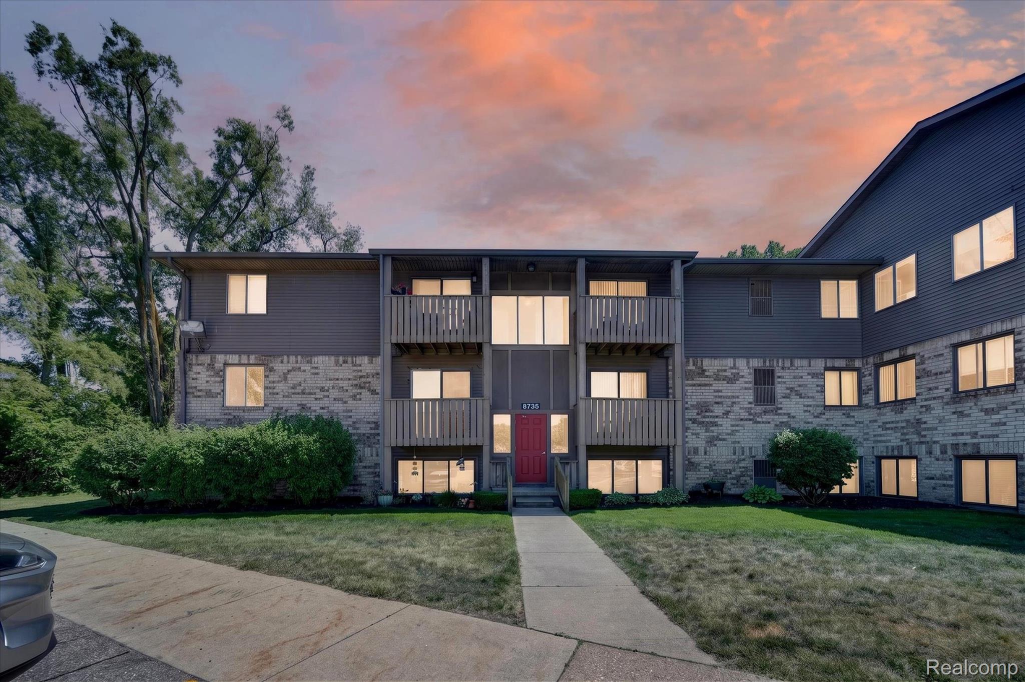 8735, Green Willow, #1, Brighton, Michigan, 48116