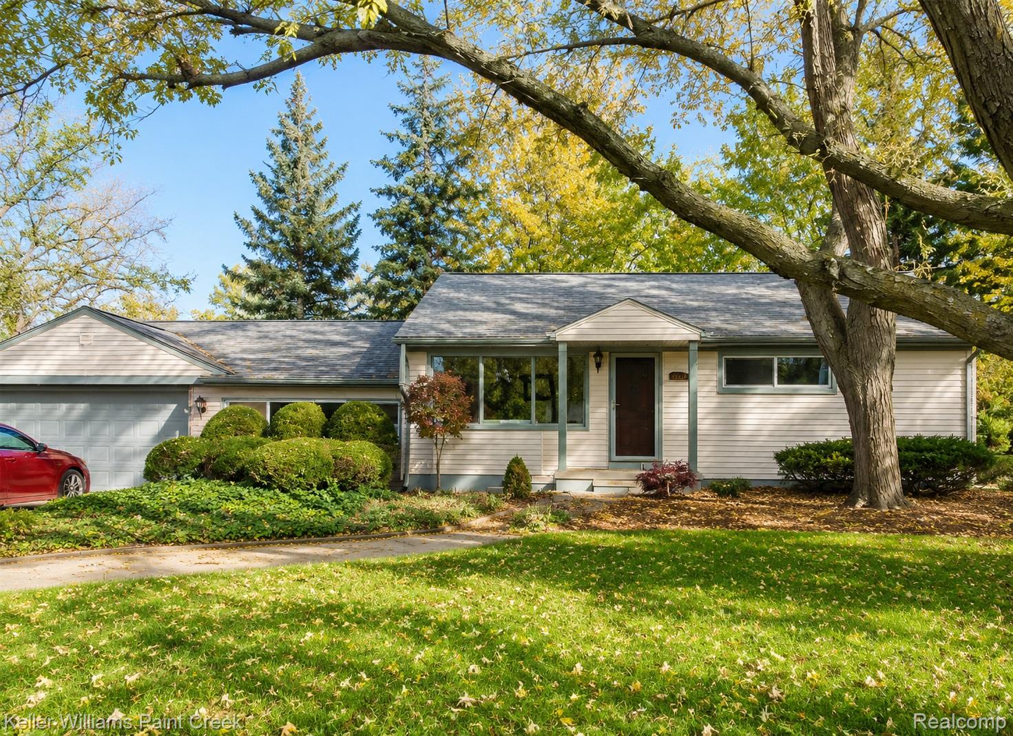 1886, Ruby, Rochester Hills, Michigan, 48309
