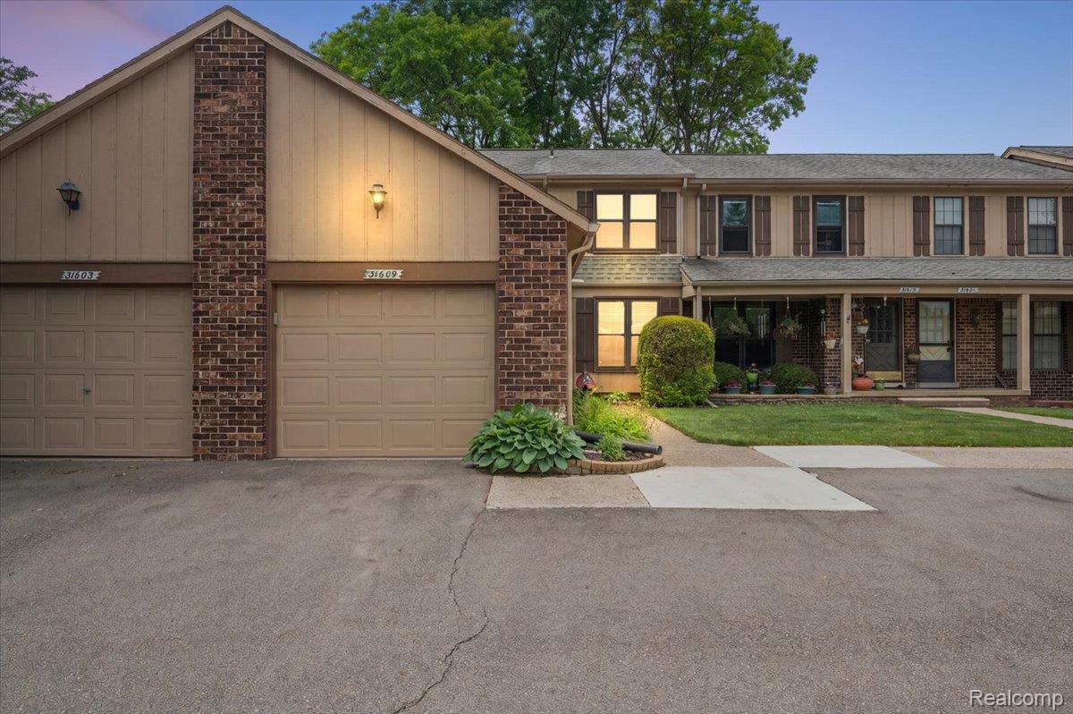31609, Green Meadow, #139, Warren, Michigan, 48093