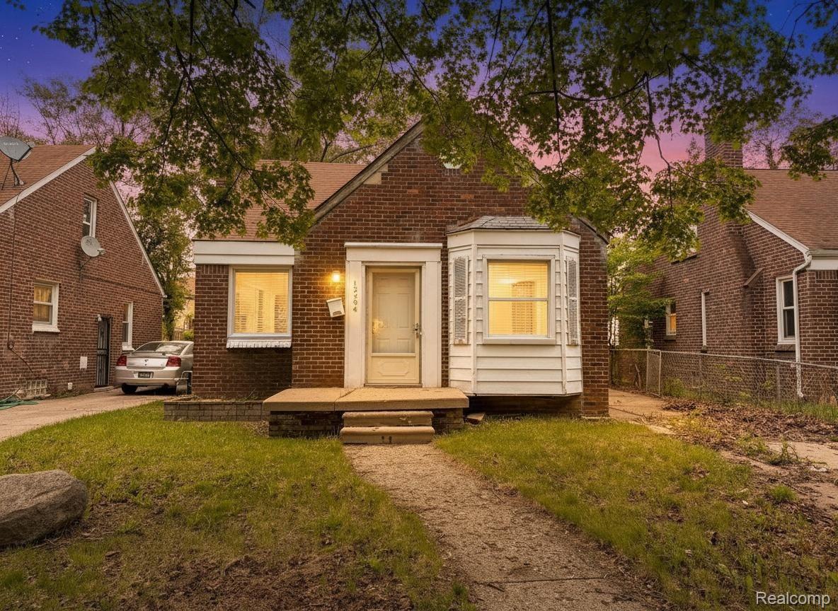 13594, Grandmont, Detroit, Michigan, 48227
