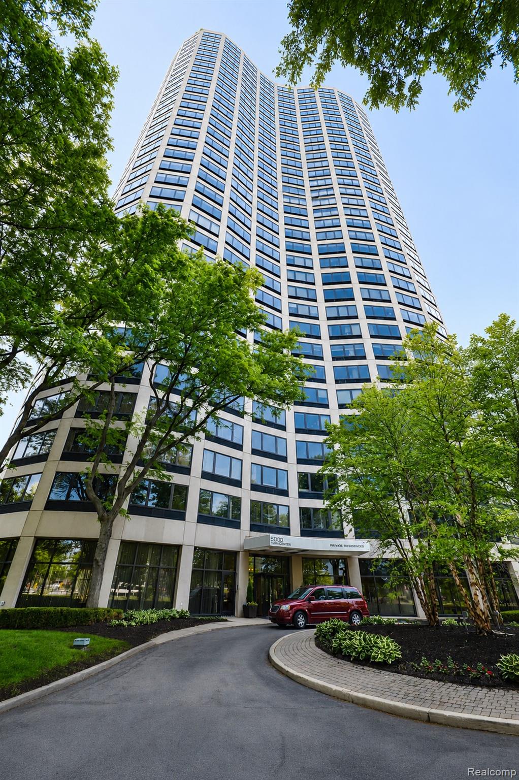 5000, Town, ##307, Southfield, Michigan, 48075
