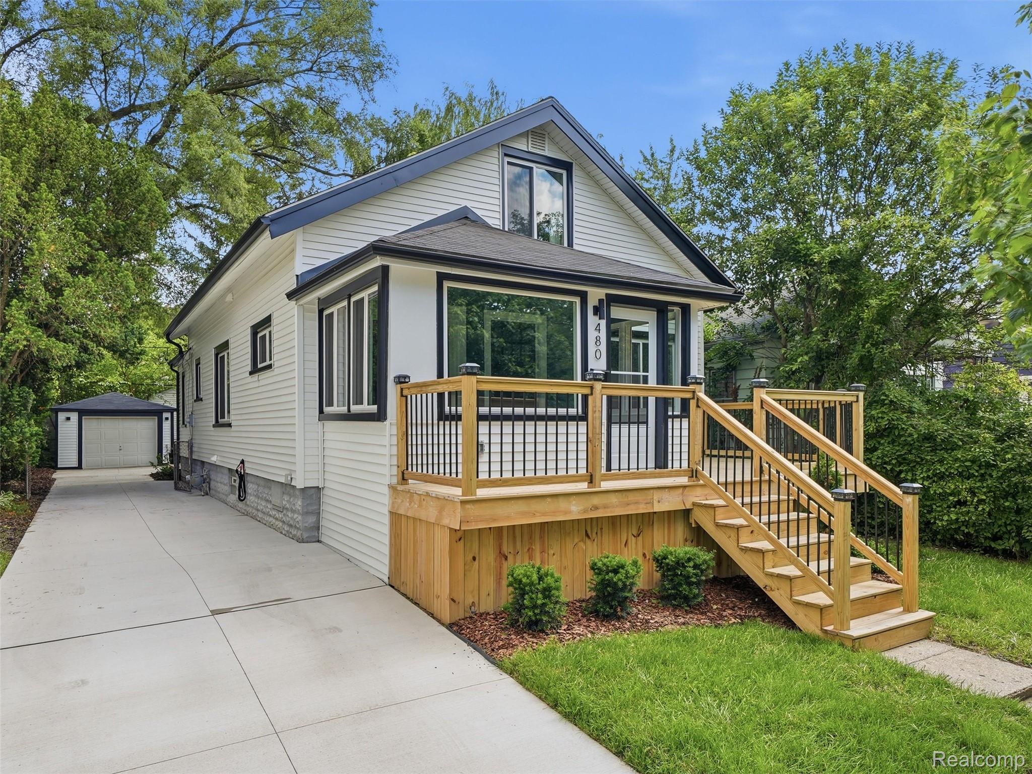 480, Ardmore, Ferndale, Michigan, 48220
