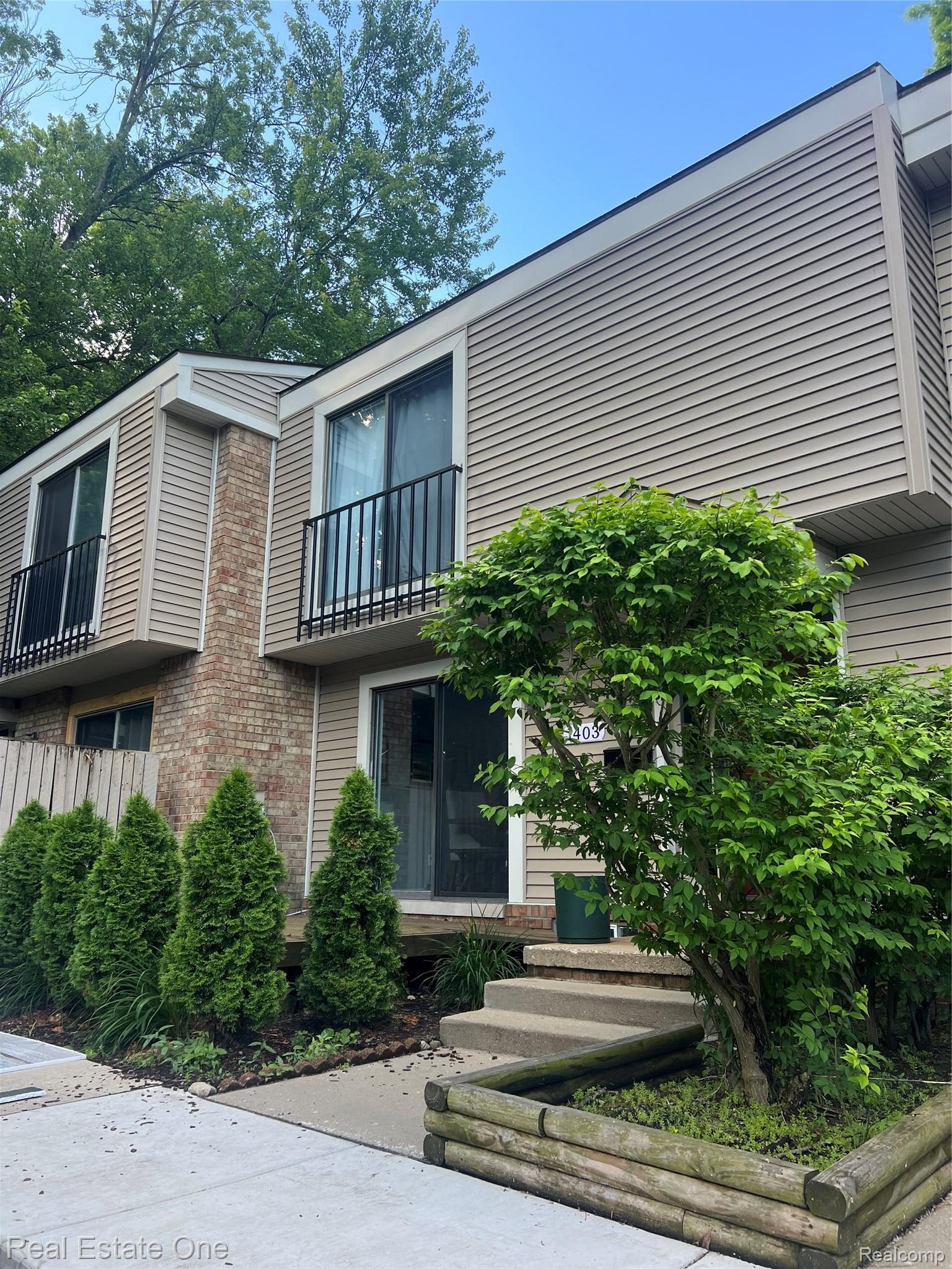 1403, Oakbrook, E, ##93, Rochester Hills, Michigan, 48307
