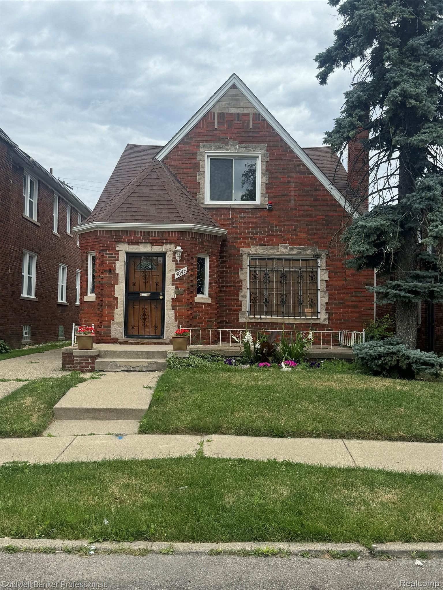 4046, Tyler-Lower, Detroit, Michigan, 48238