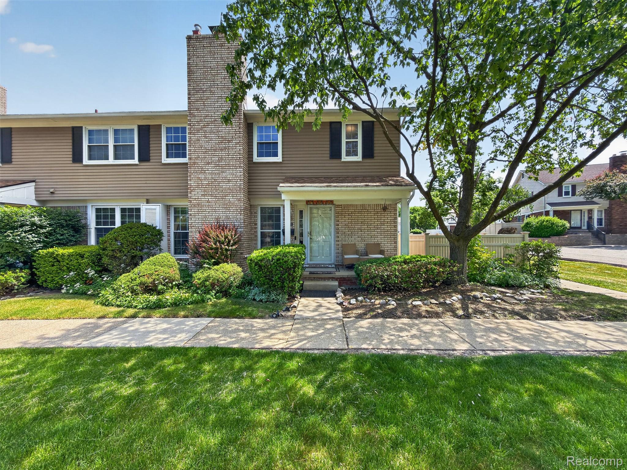 20830, Glen Haven, Northville, Michigan, 48167