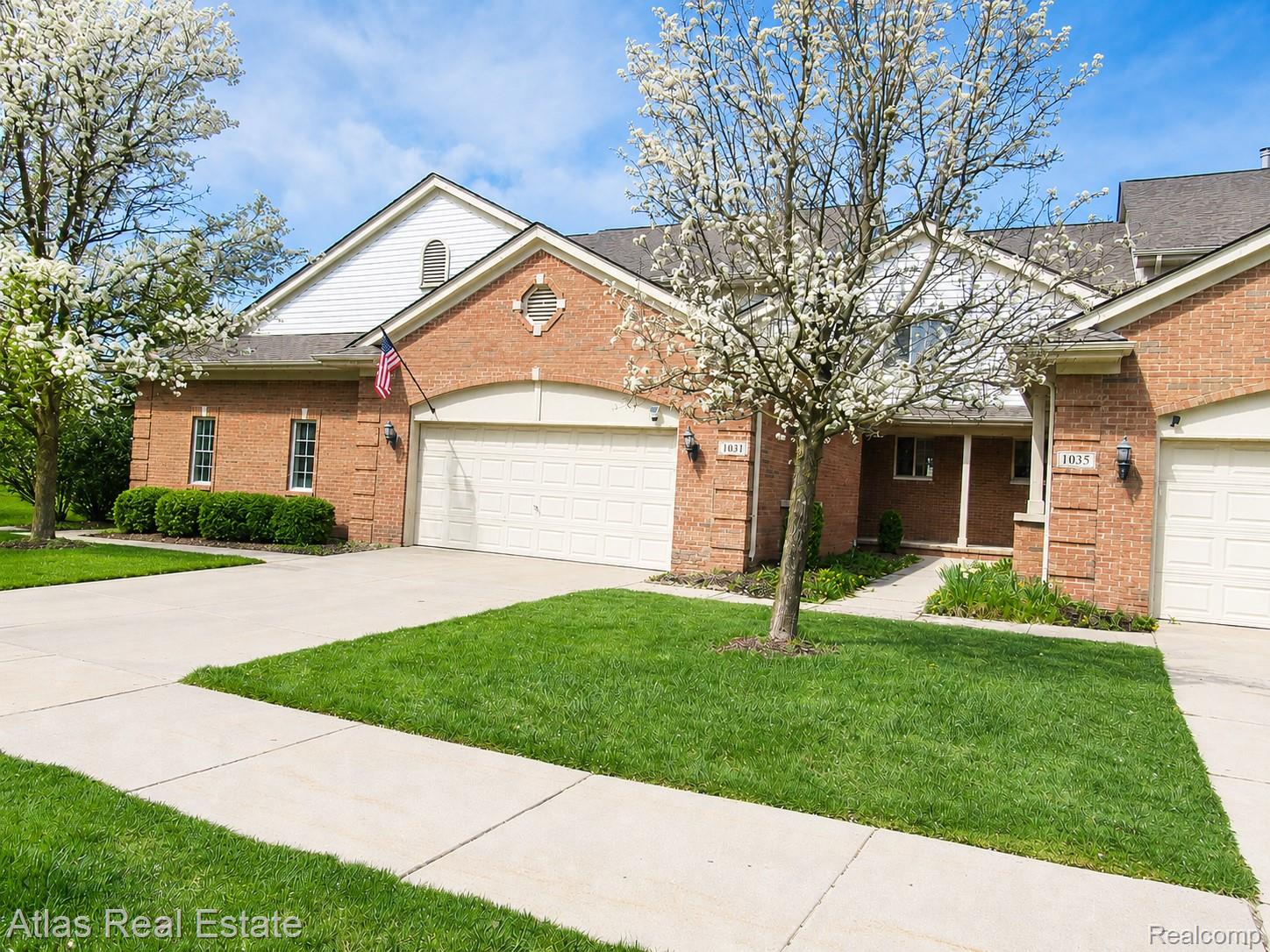 1031, Maya, Troy, Michigan, 48085