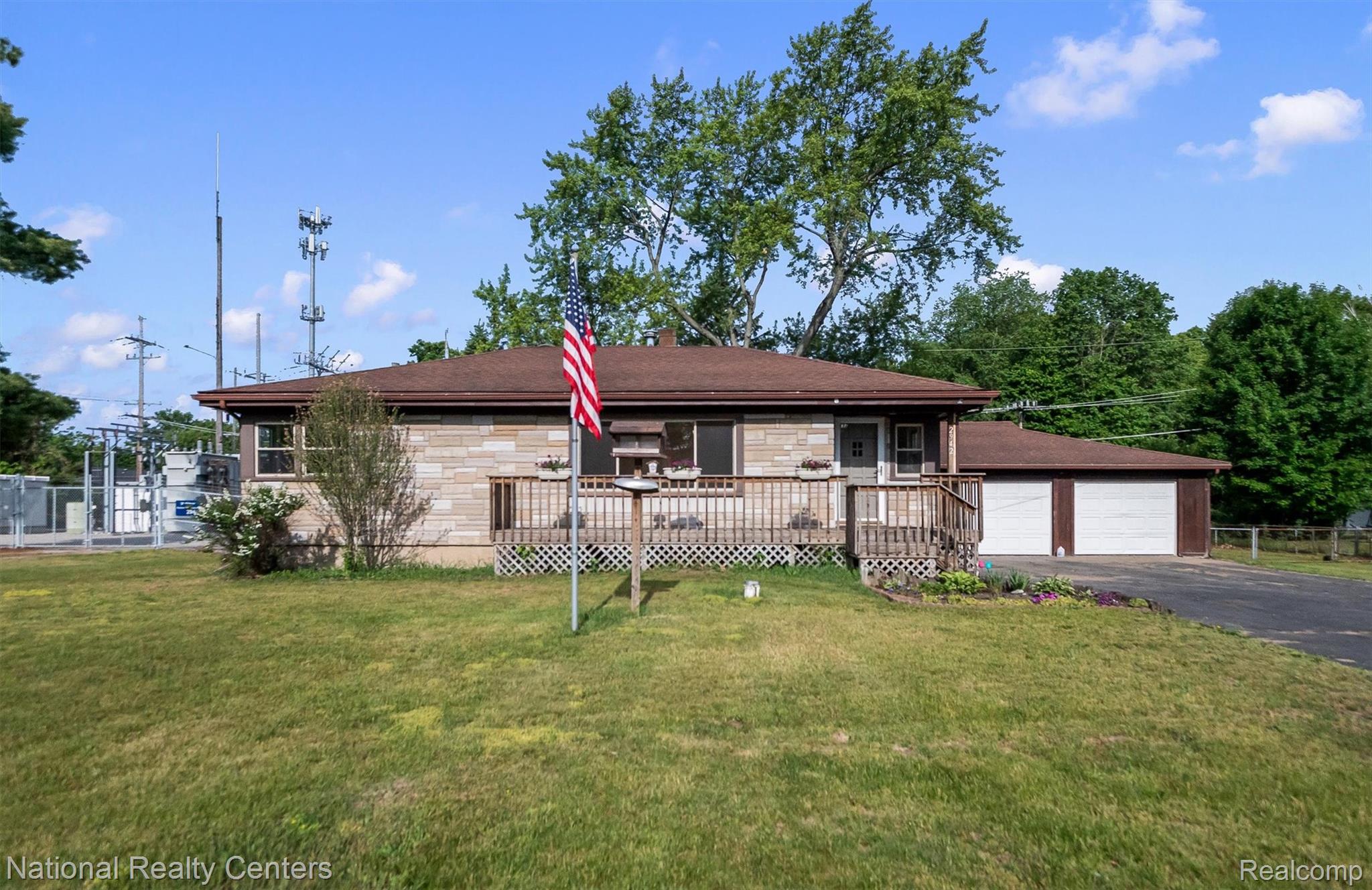 2942, Baldwin, Lake Orion, Michigan, 48360