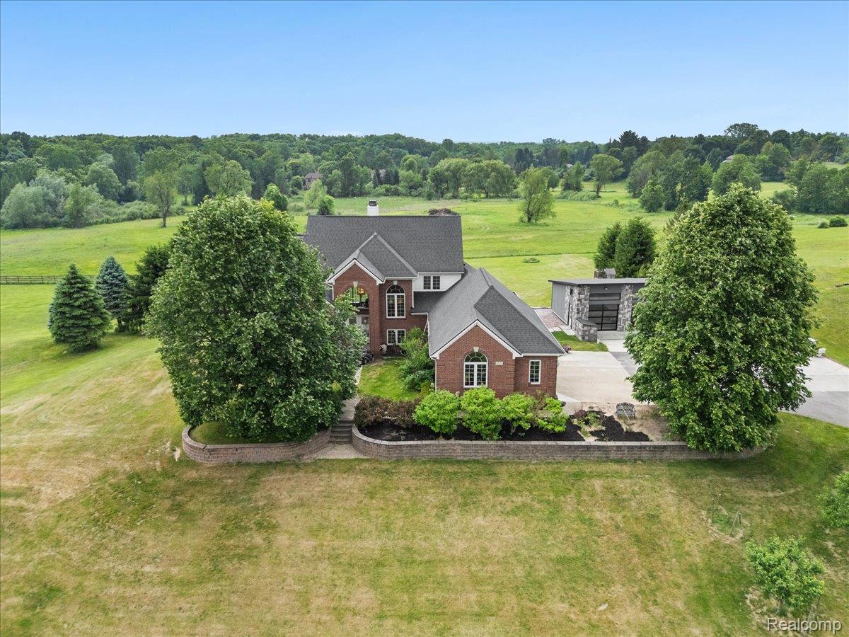 2160, Buell, Oakland, Michigan, 48363