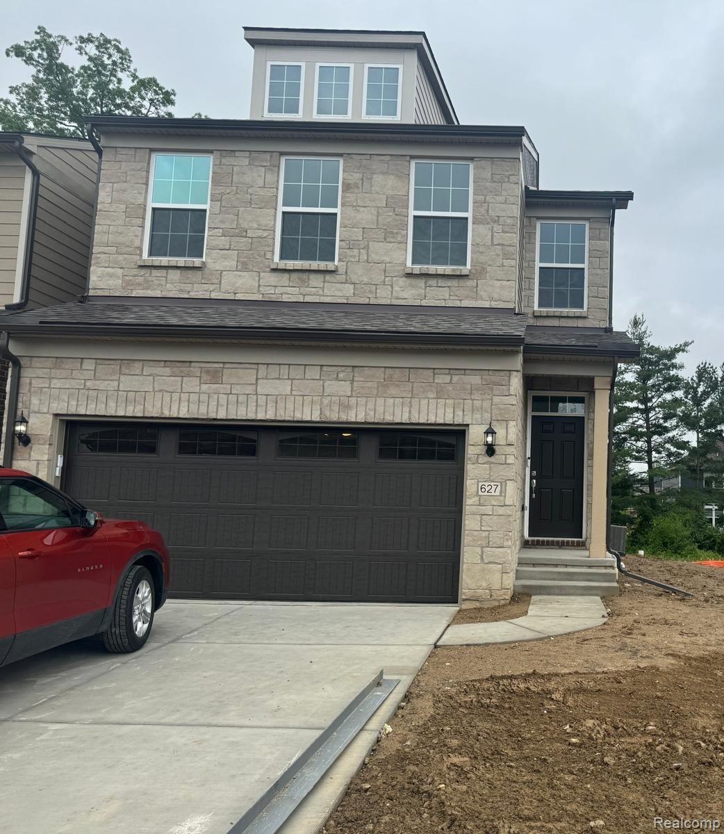 627, ADDISON, Walled Lake, Michigan, 48390