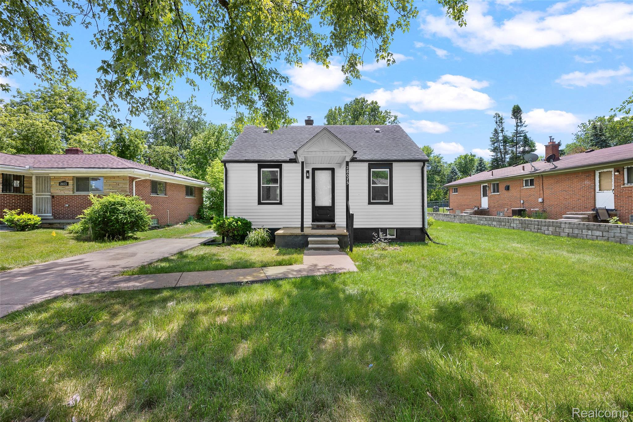 28075, Annapolis, Westland, Michigan, 48186