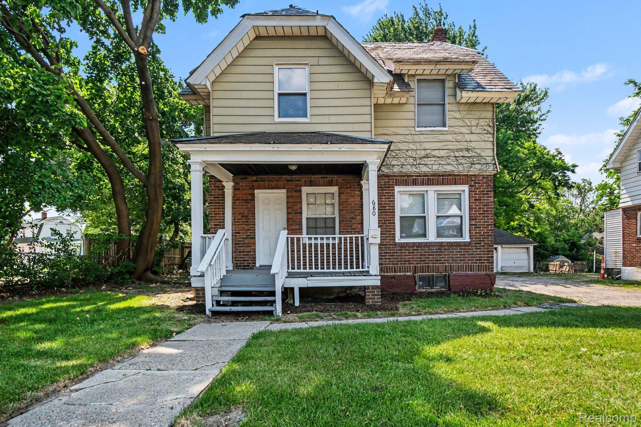 680, Perry, Pontiac, Michigan, 48342