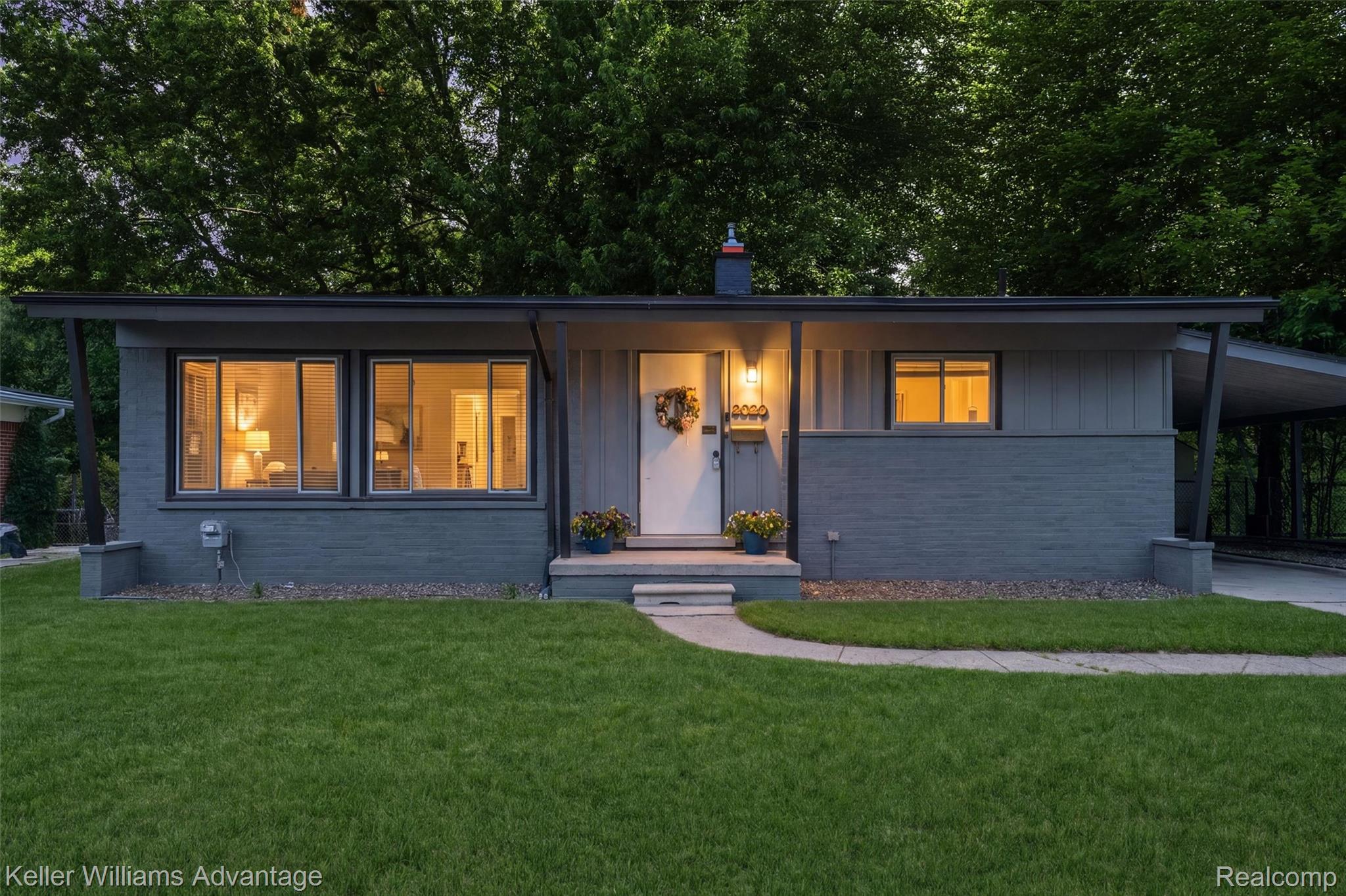 20250, Brentwood, Livonia, Michigan, 48152