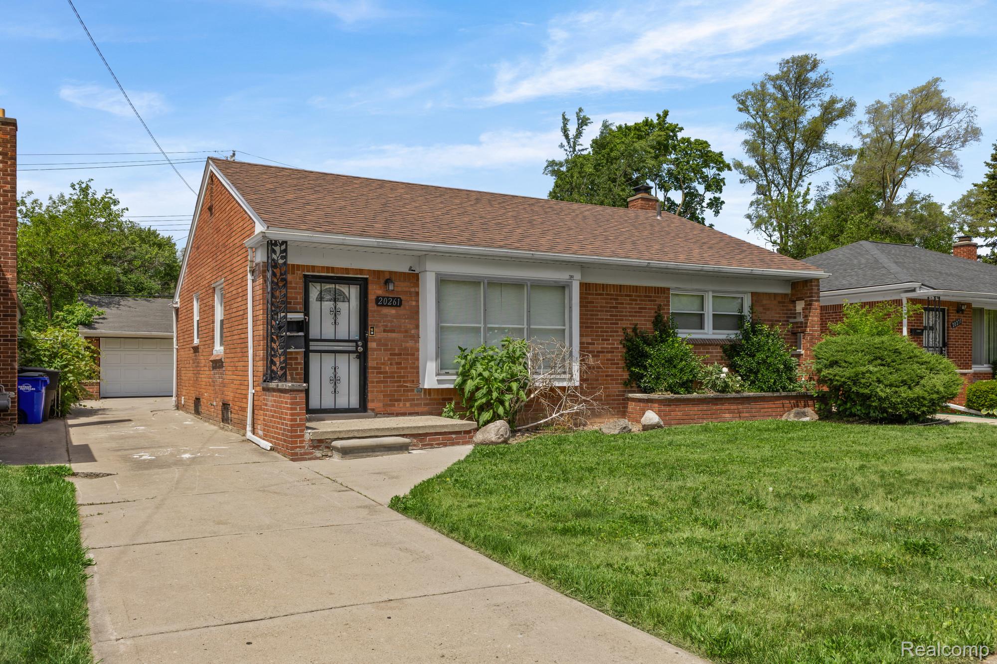 20261, Burt, Detroit, Michigan, 48219