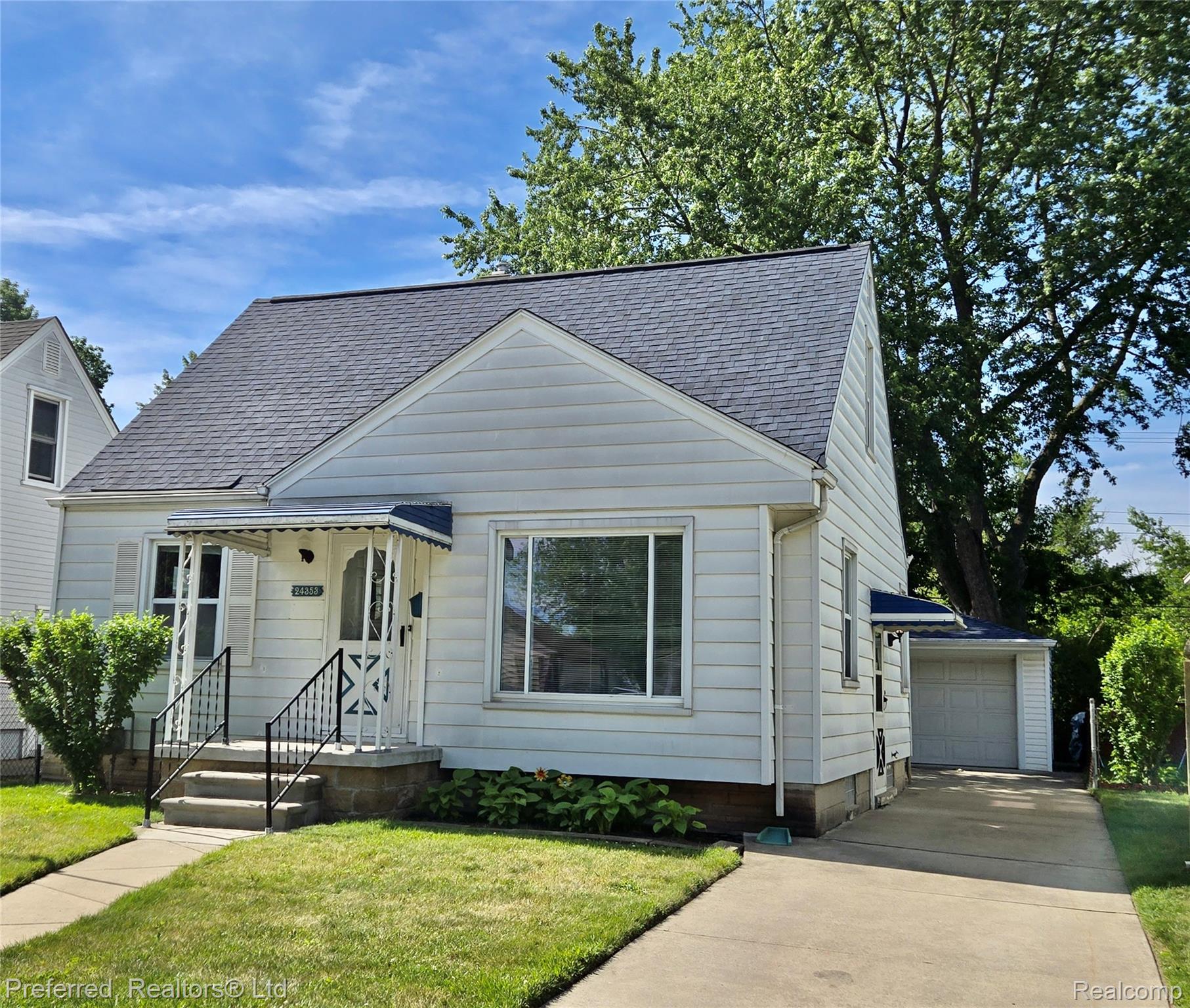 24353, Dartmouth, Dearborn Heights, Michigan, 48125