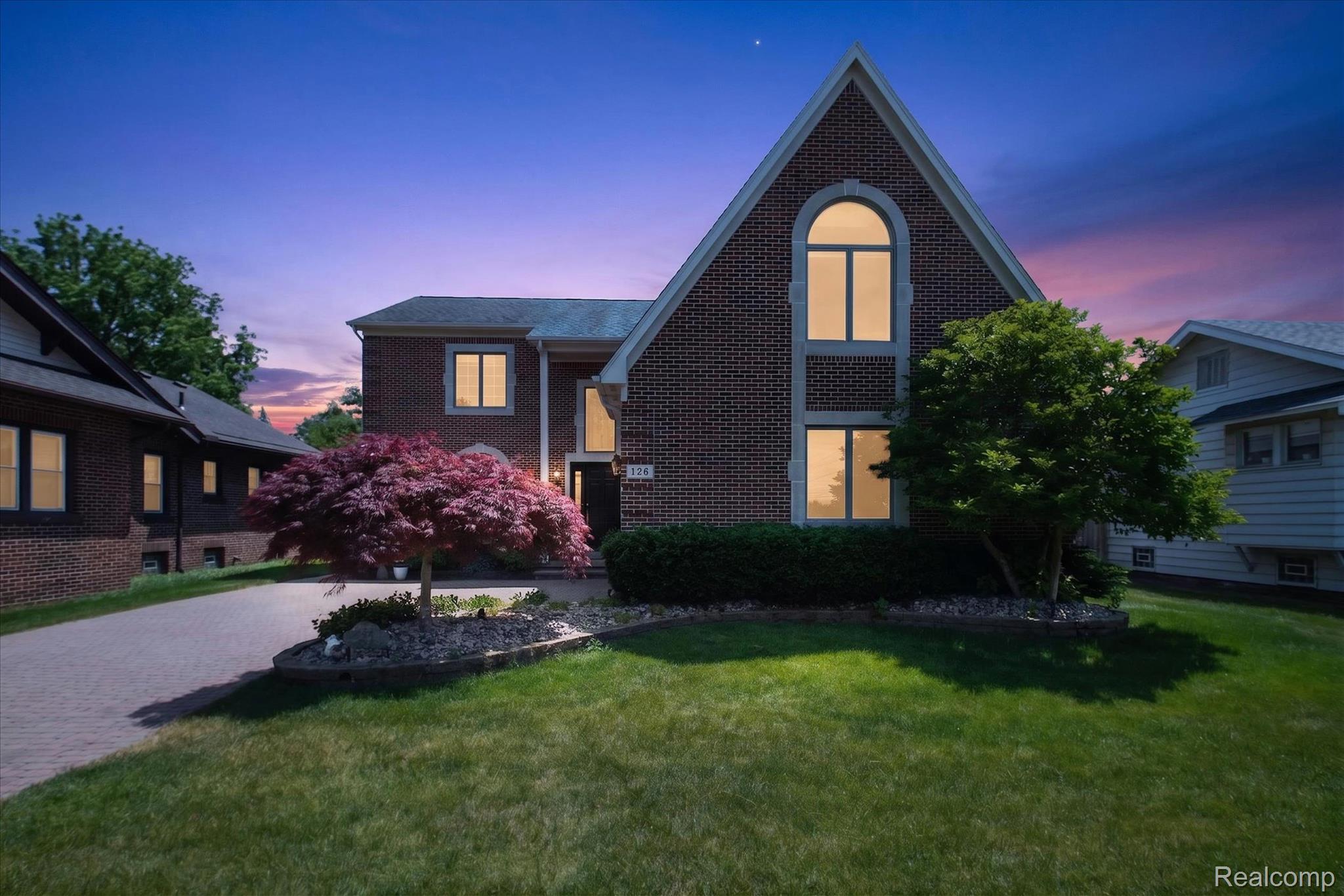 126, Baldwin, Royal Oak, Michigan, 48067