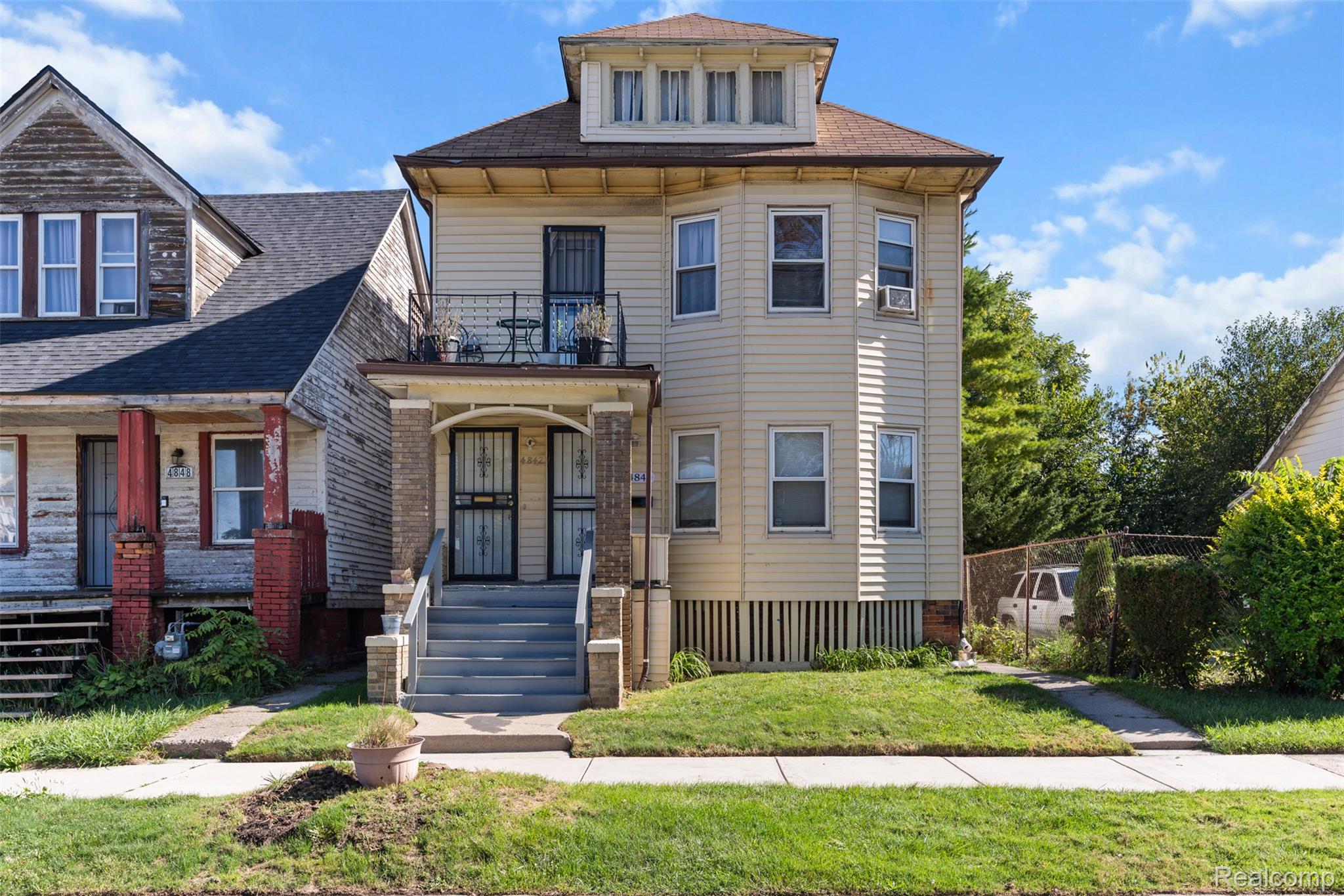 4840, Saint Clair, Detroit, Michigan, 48214