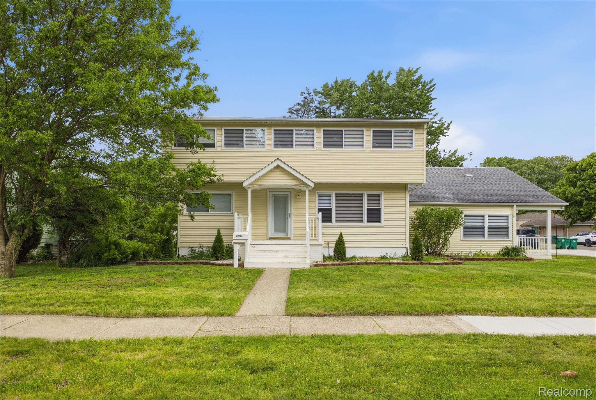 32120, Bock, Garden City, Michigan, 48135