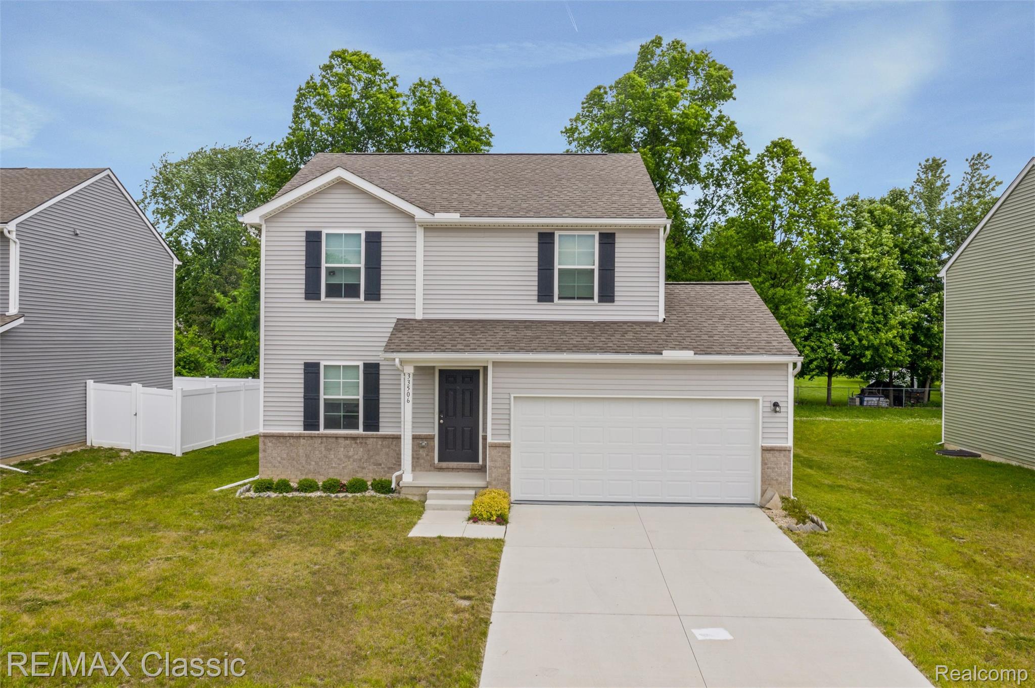 33506, Carly, Westland, Michigan, 48186