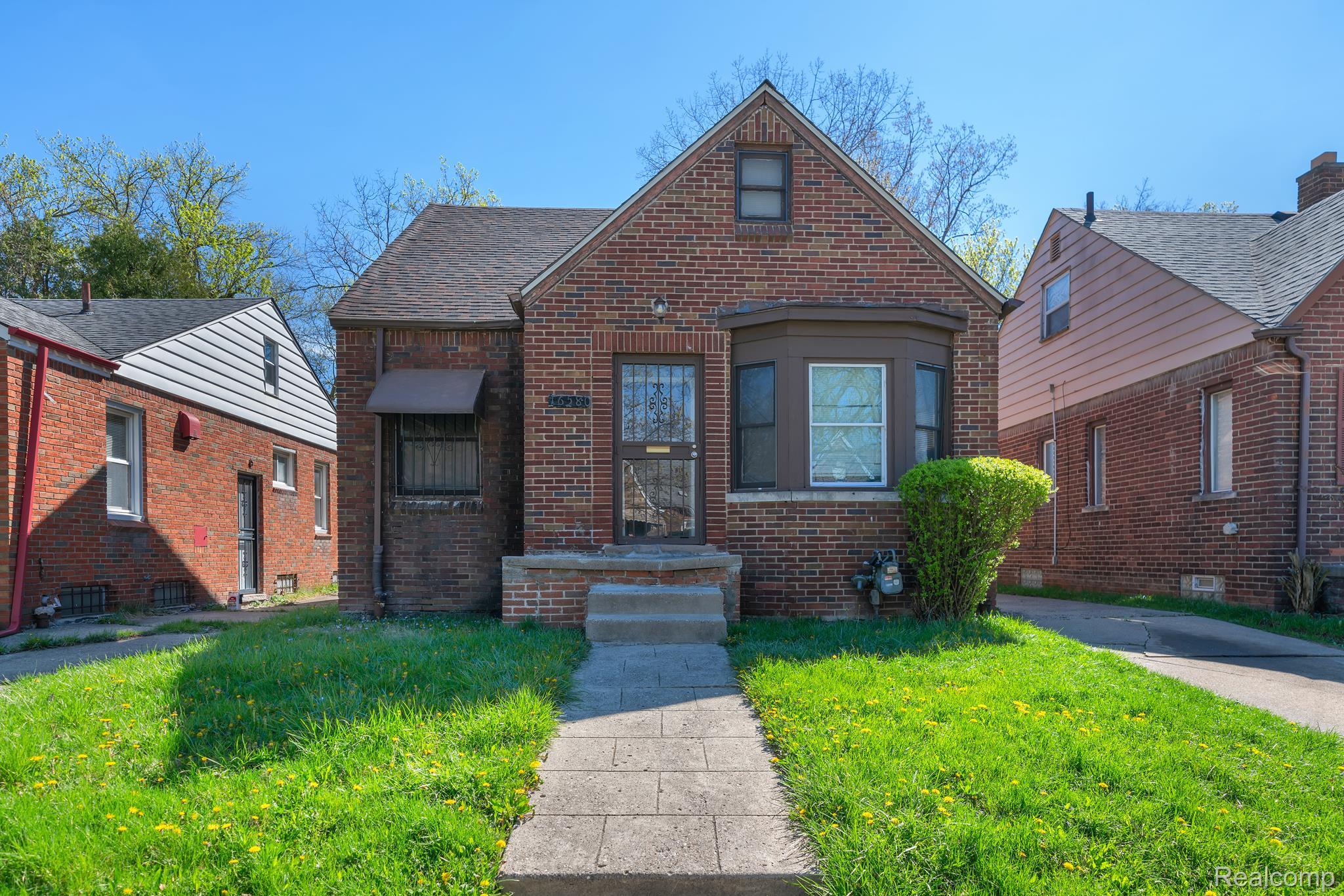 16580, Rutherford, Detroit, Michigan, 48235