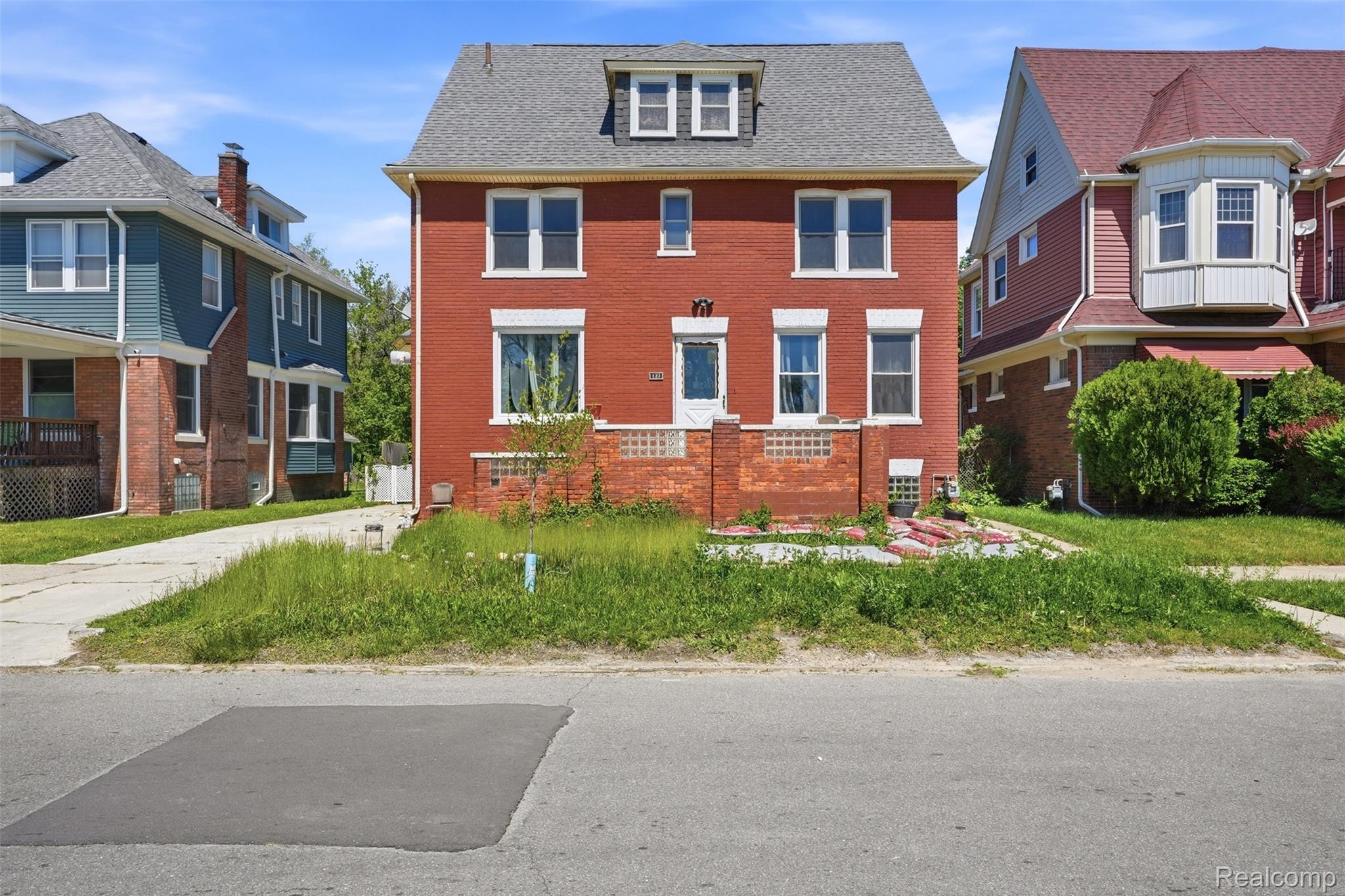 137, Trowbridge, Detroit, Michigan, 48202