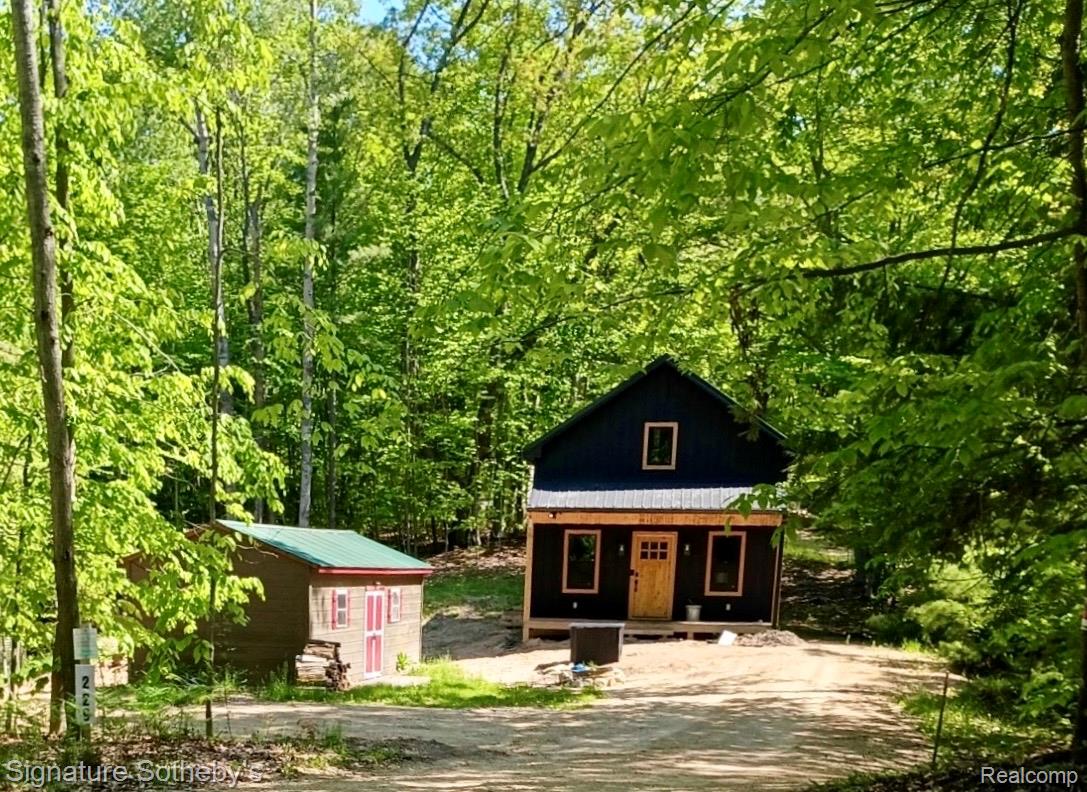 229, Forest, Leroy, Michigan, 49655