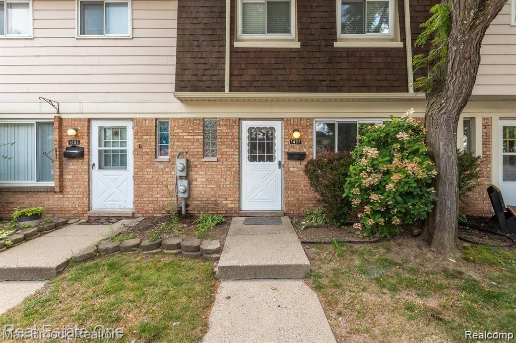 1407, LAUREL VALLEY, Waterford, Michigan, 48327