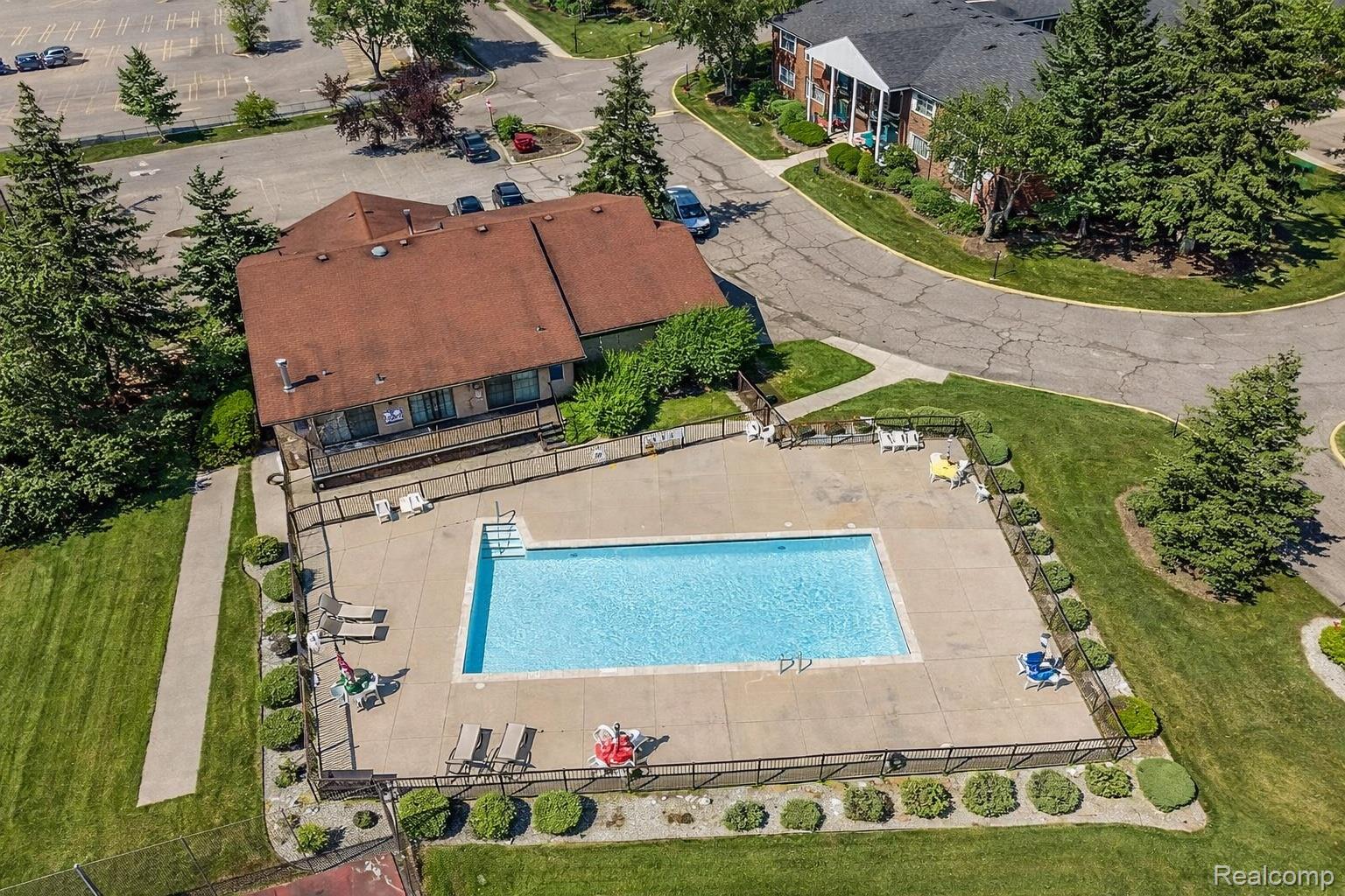 30050, Wildbrook, #203, Southfield, Michigan, 48034