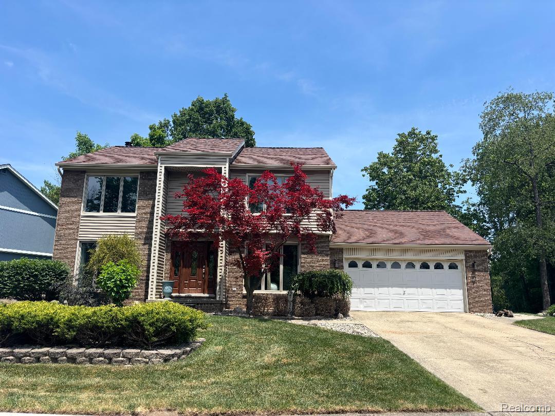 2136, Millstream, Wixom, Michigan, 48393