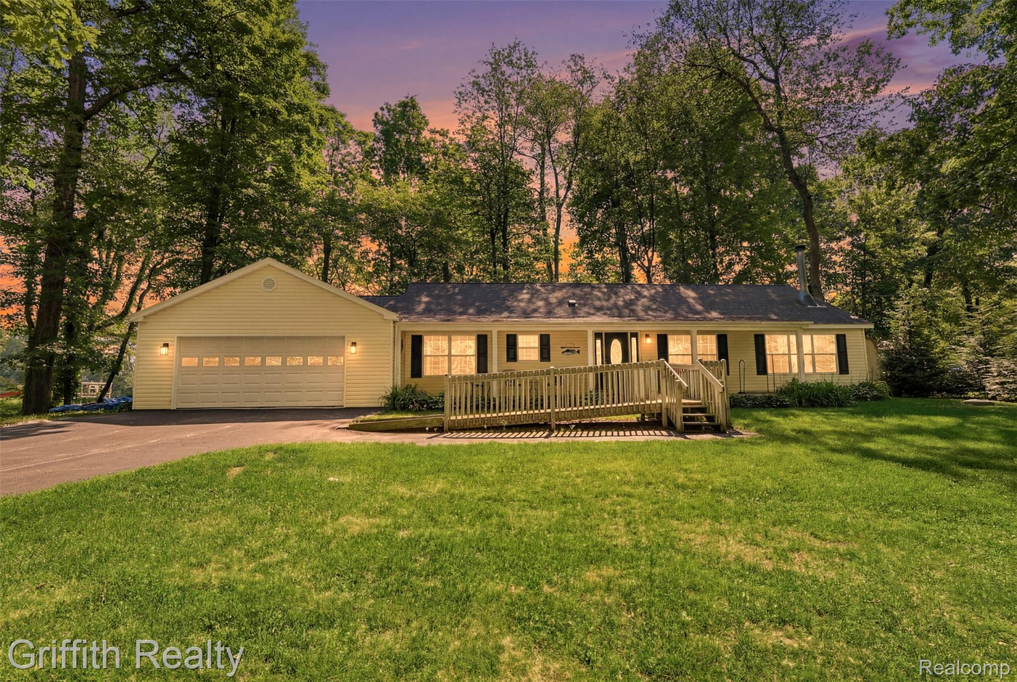 260, Ellsworth Lake, Gregory, Michigan, 48137