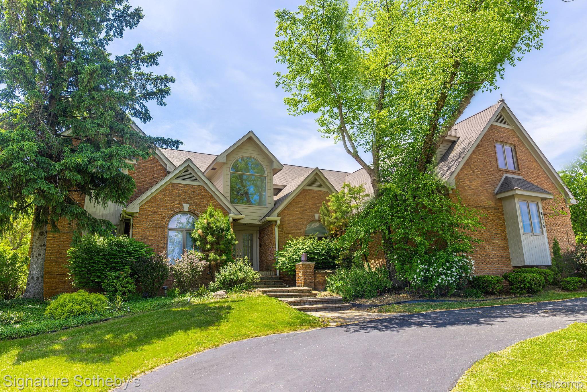 4156, Marlwood, West Bloomfield, Michigan, 48323